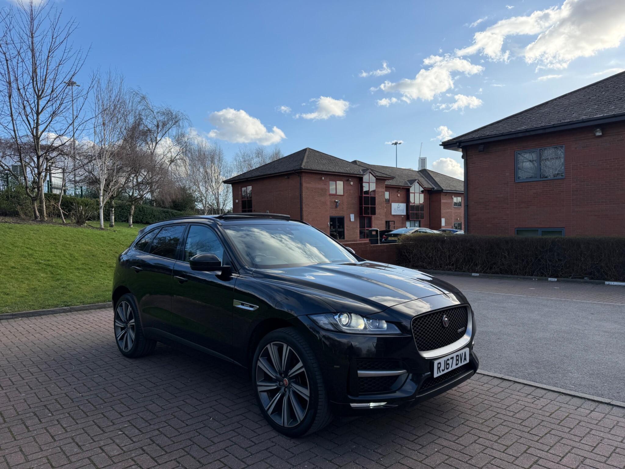Jaguar F-Pace - Image 5