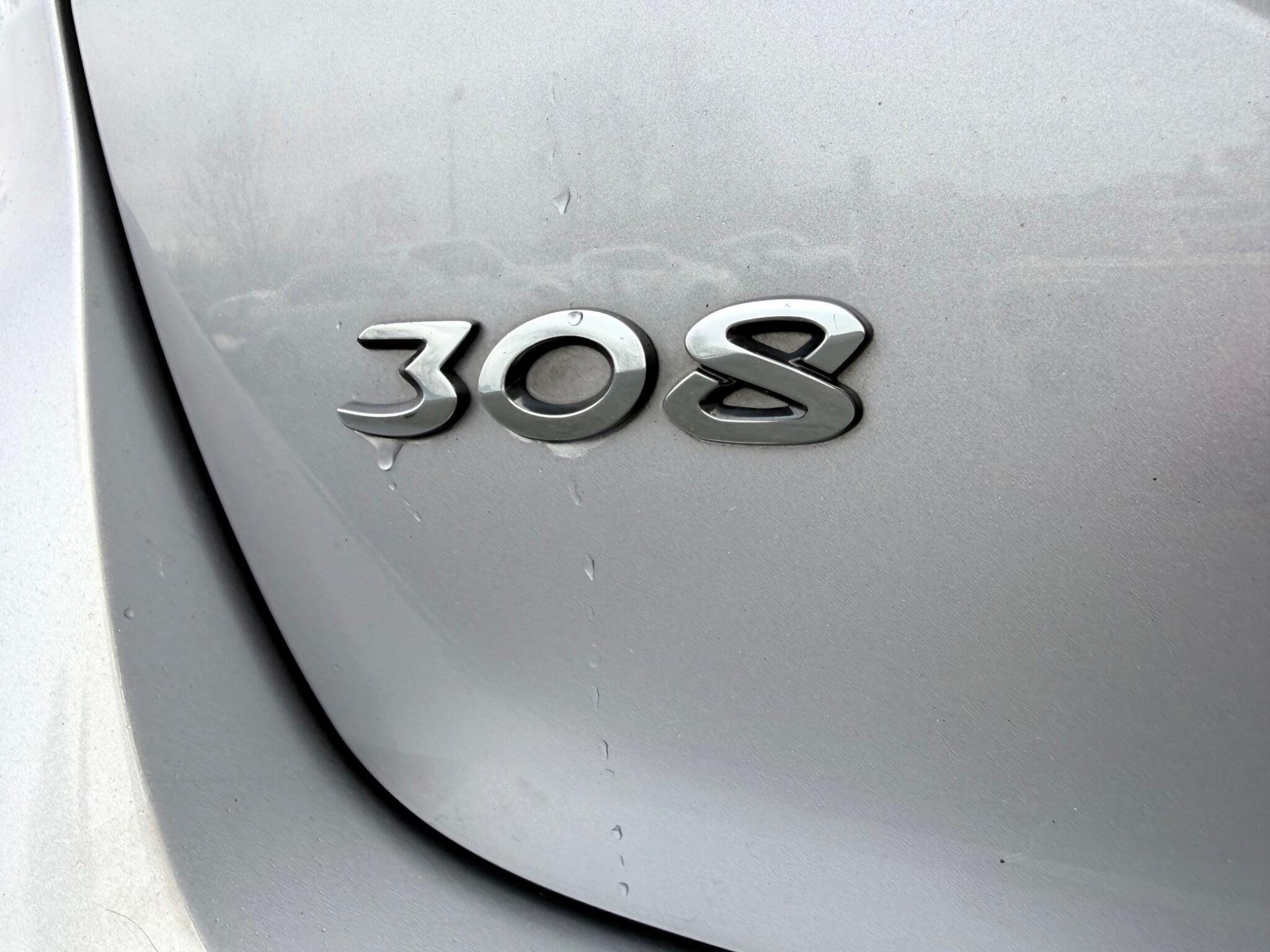 Peugeot 308 SW - Image 26