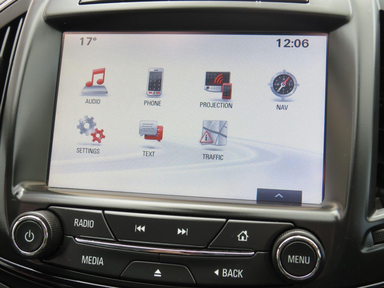 Vauxhall Insignia - Image 16