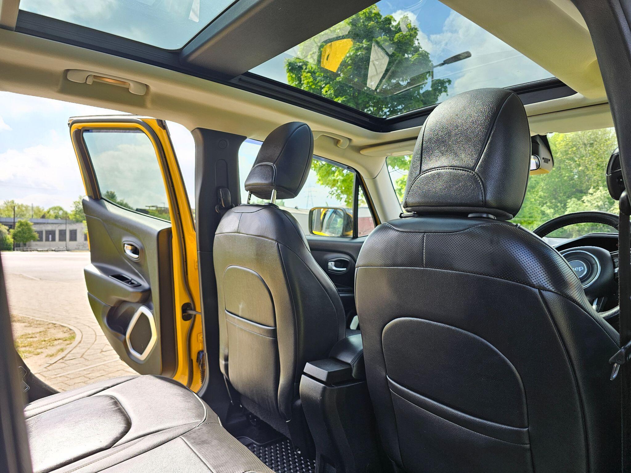 Jeep Renegade - Image 19