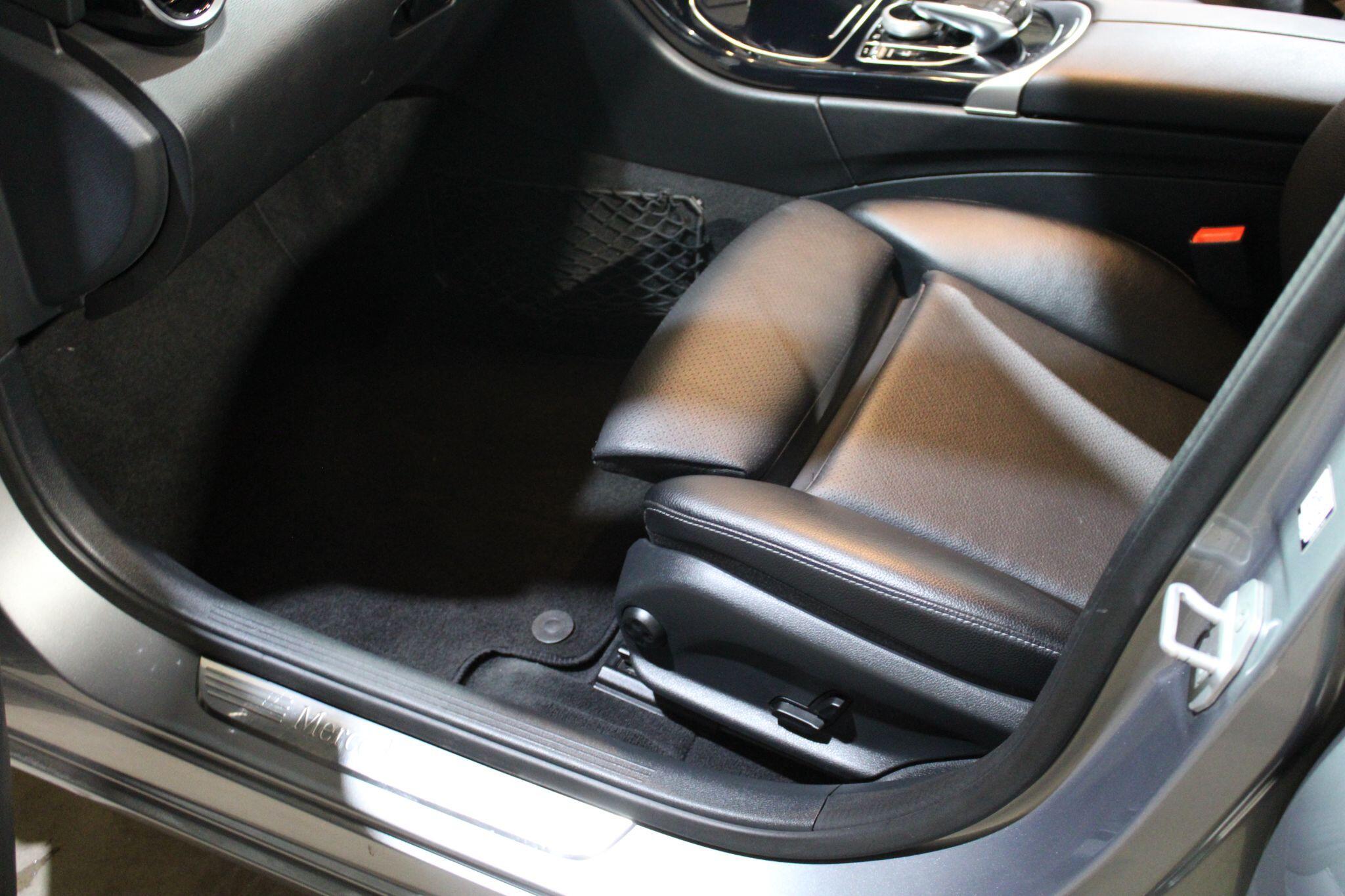 Mercedes C Class - Image 20