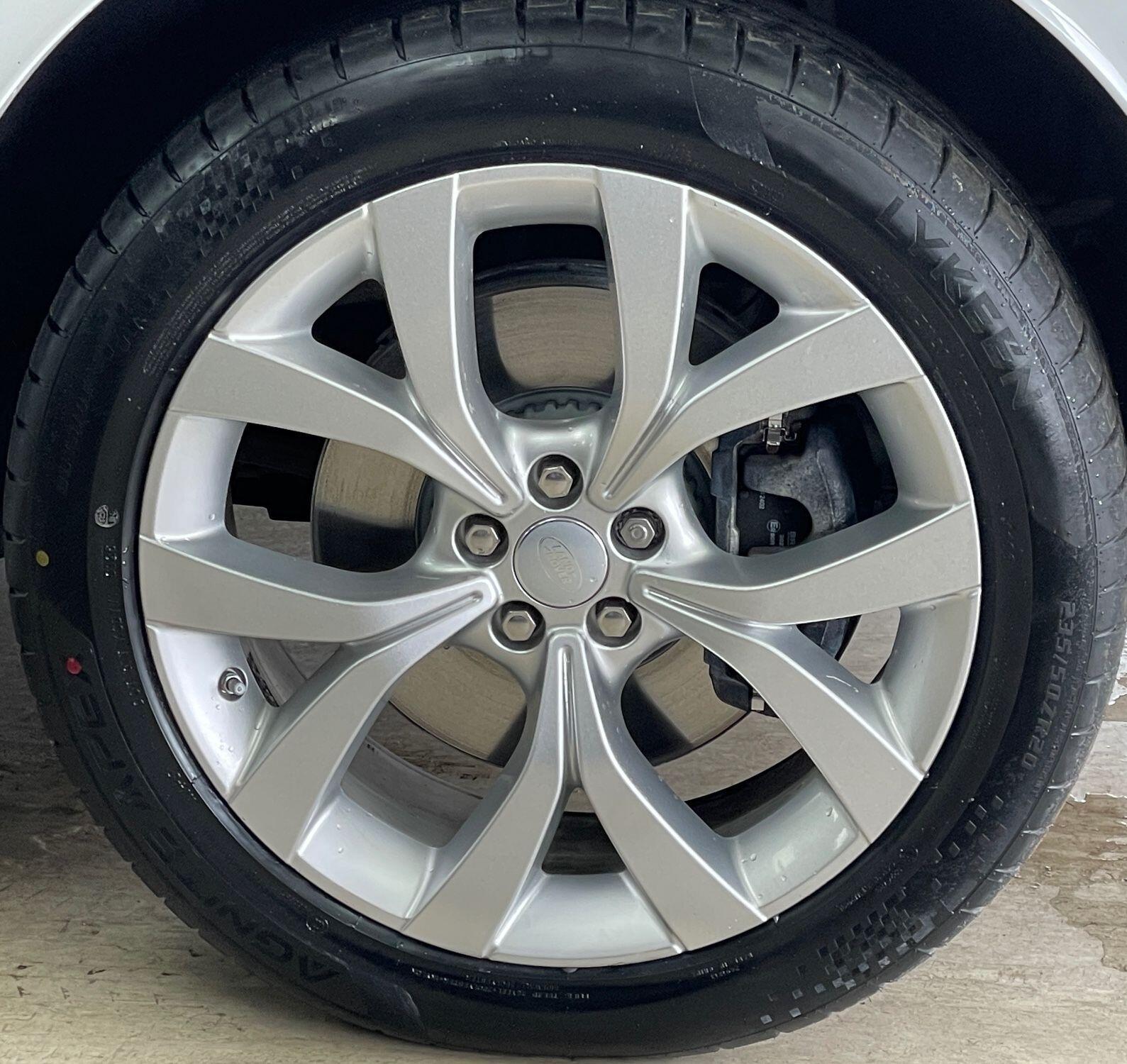 Land Rover DISCOVERY SPORT - Image 17