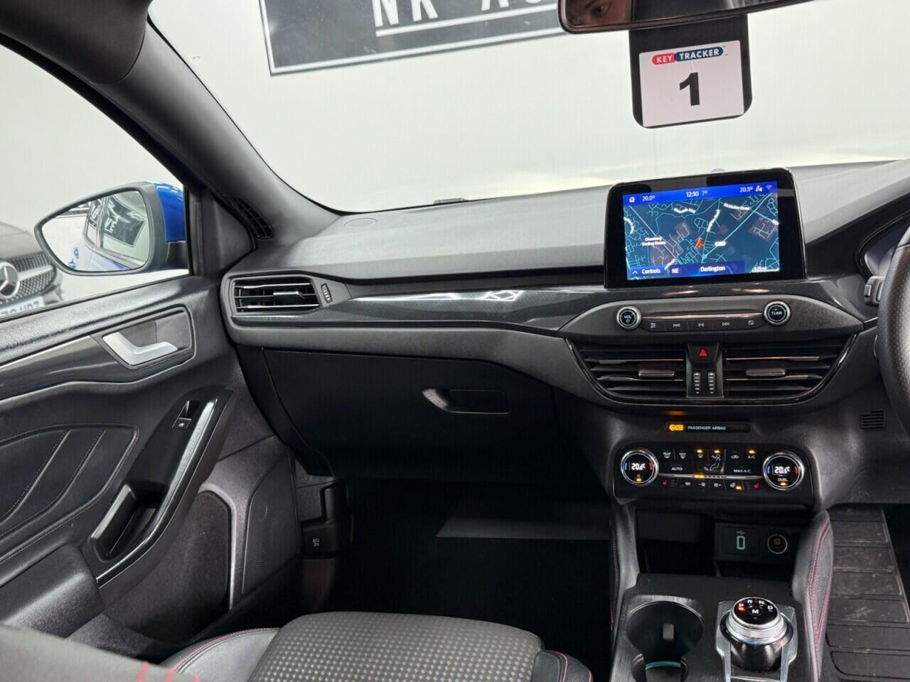 Ford Focus - Image 31