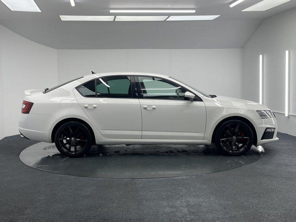 Skoda Octavia - Image 13