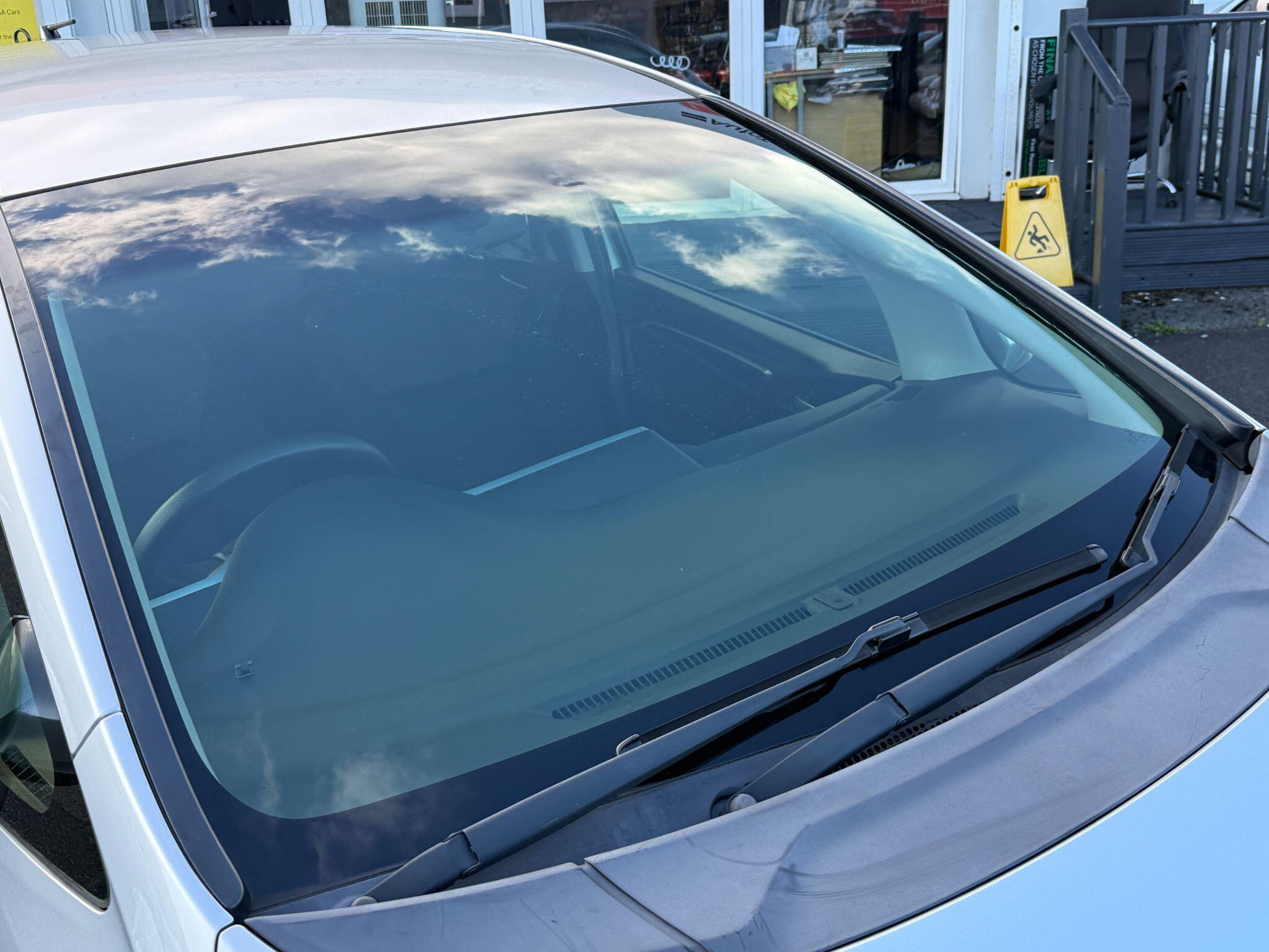 Honda FIT - Image 14