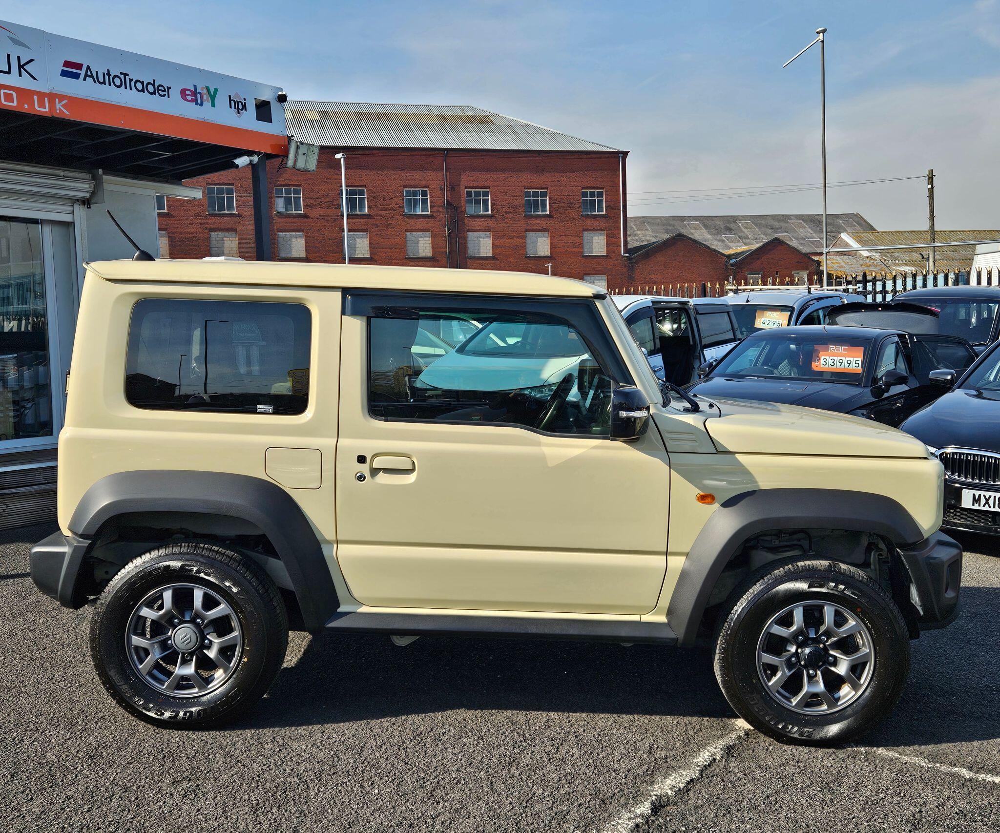 Suzuki Jimny - Image 13