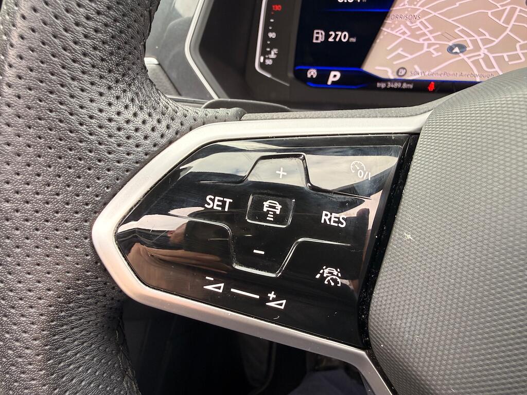 Volkswagen Tiguan - Image 54