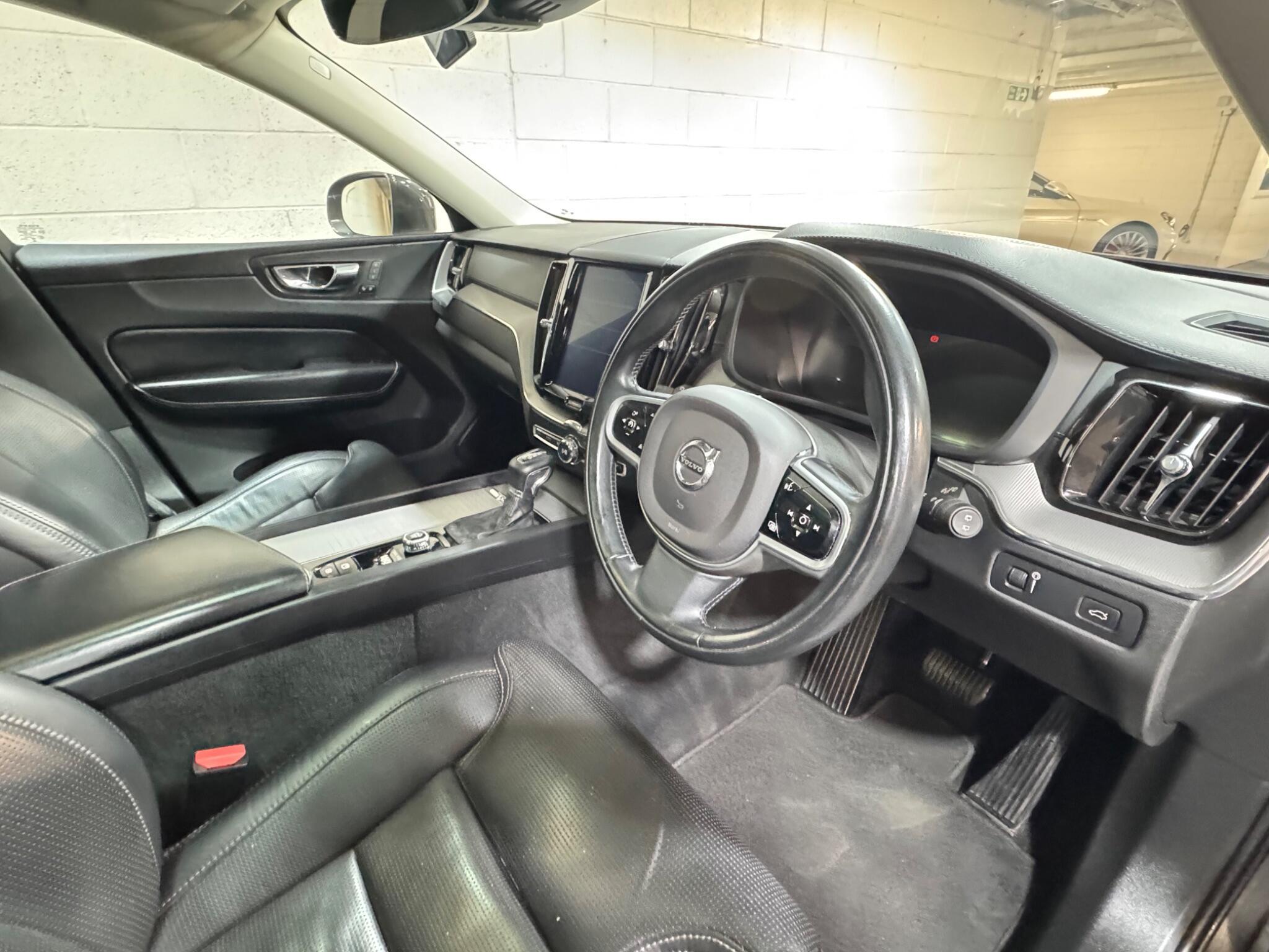 Volvo XC60 - Image 9