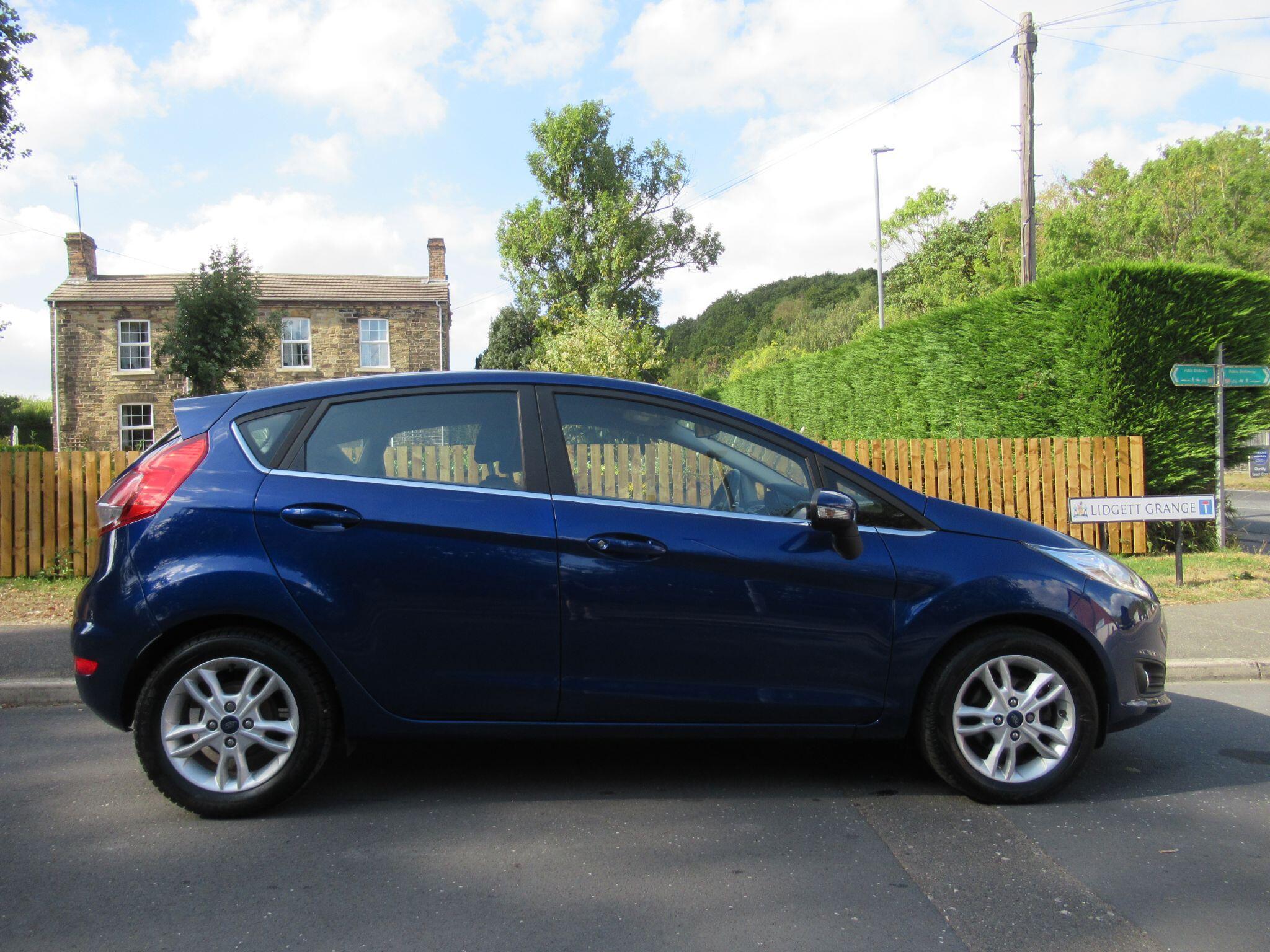 Ford Fiesta - Image 3