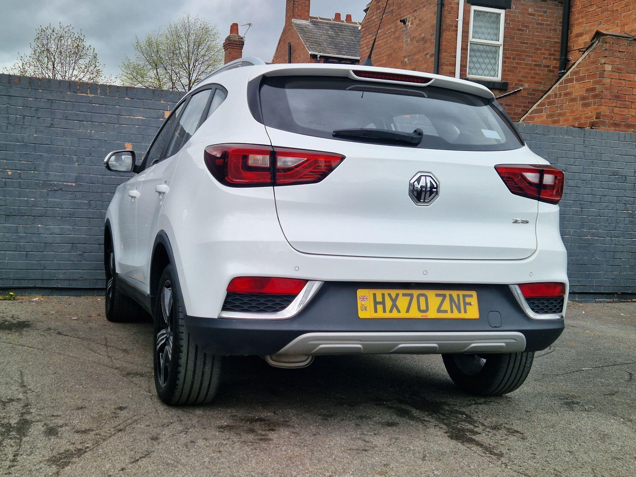 MG MG ZS - Image 23