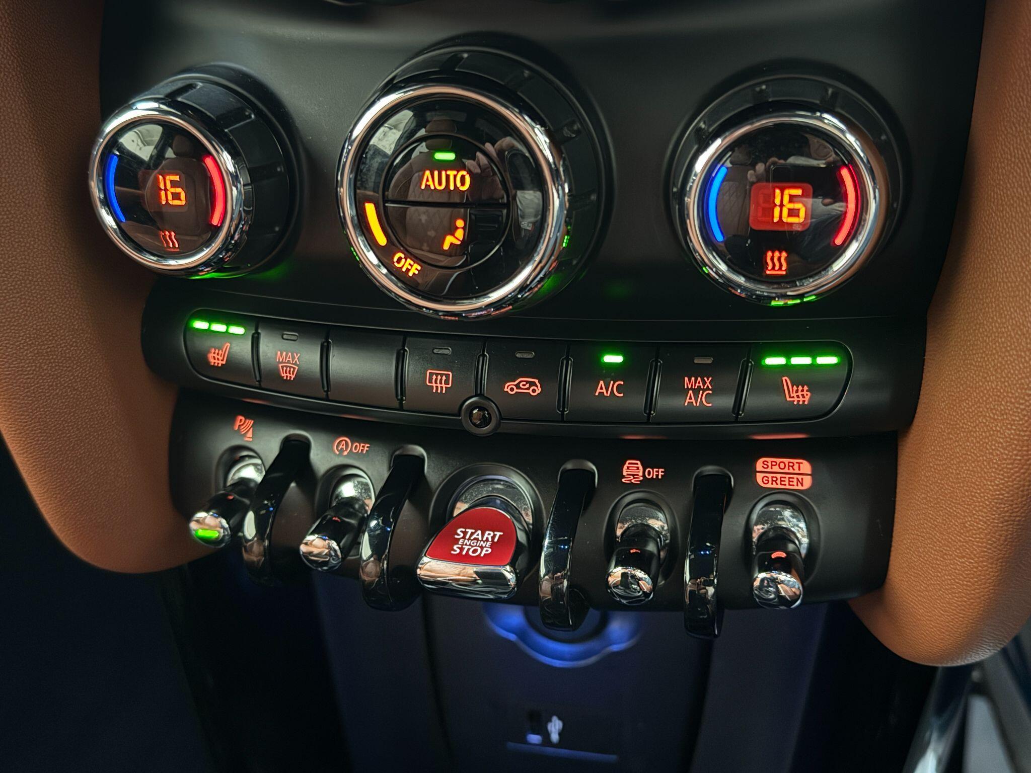 MINI Hatch - Image 60