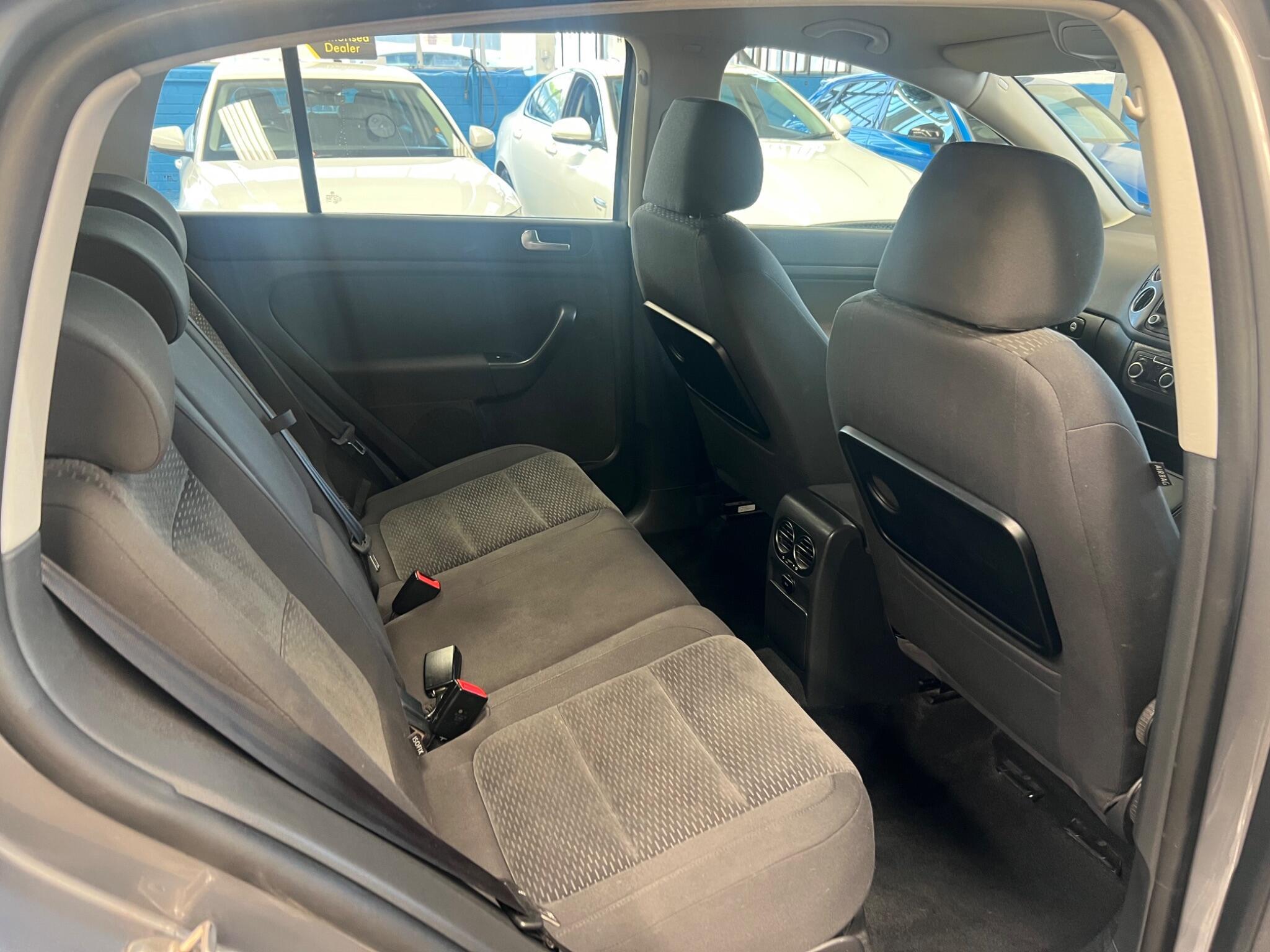 Volkswagen Golf Plus - Image 13