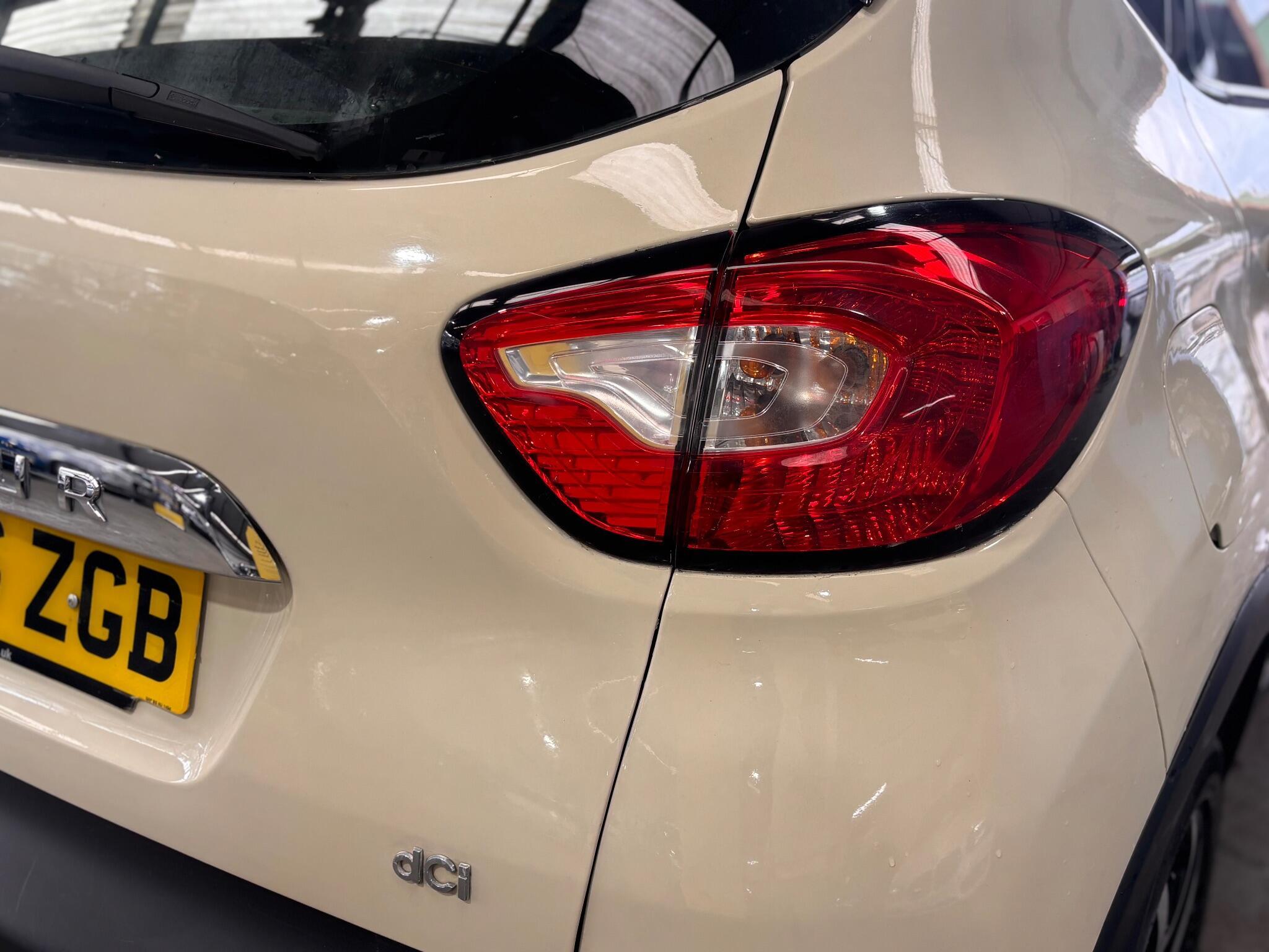 Renault Captur - Image 13
