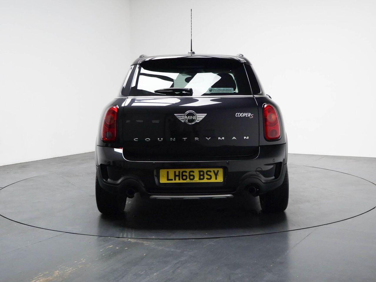 MINI Countryman - Image 11