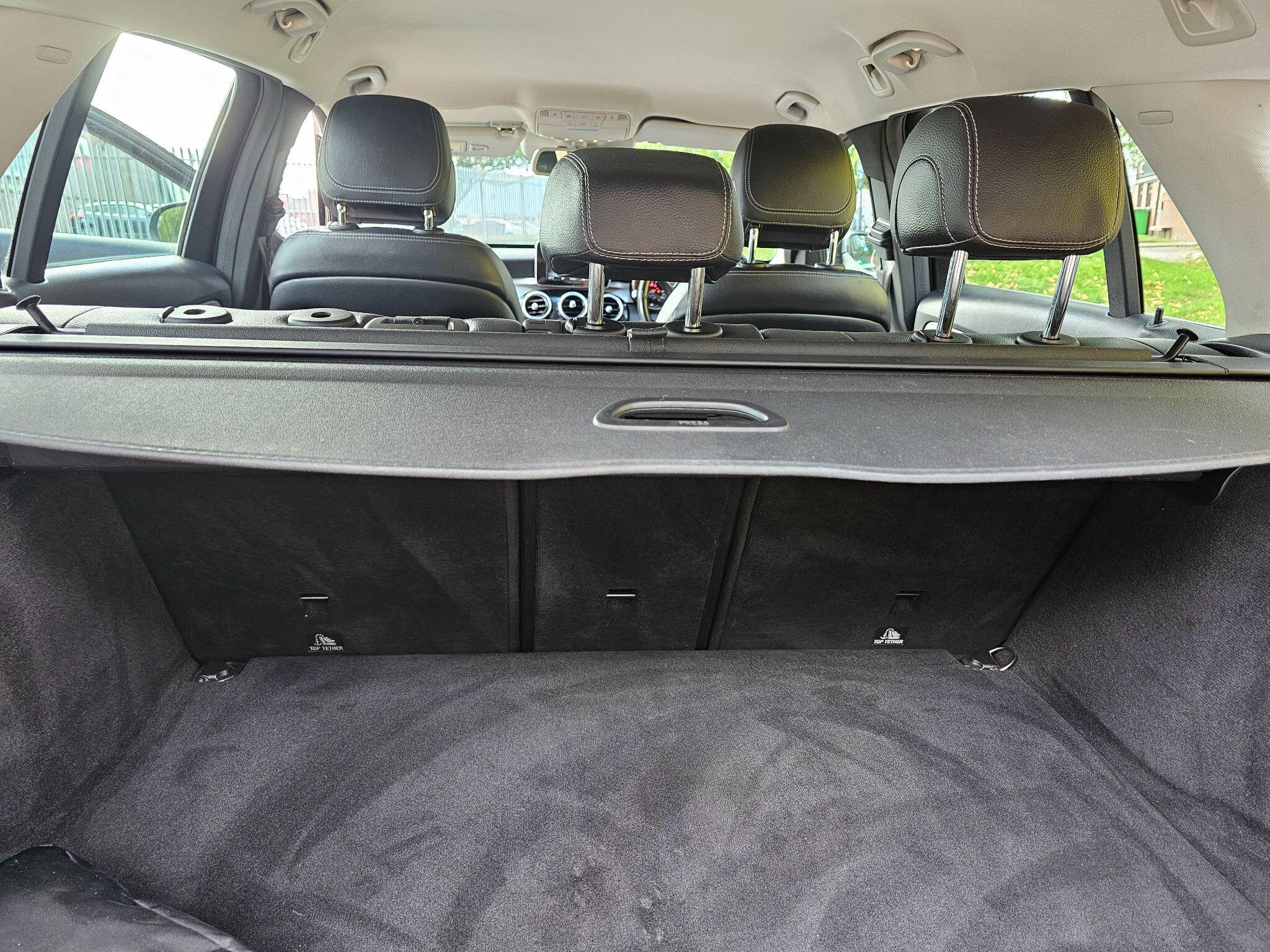 Mercedes C Class - Image 17