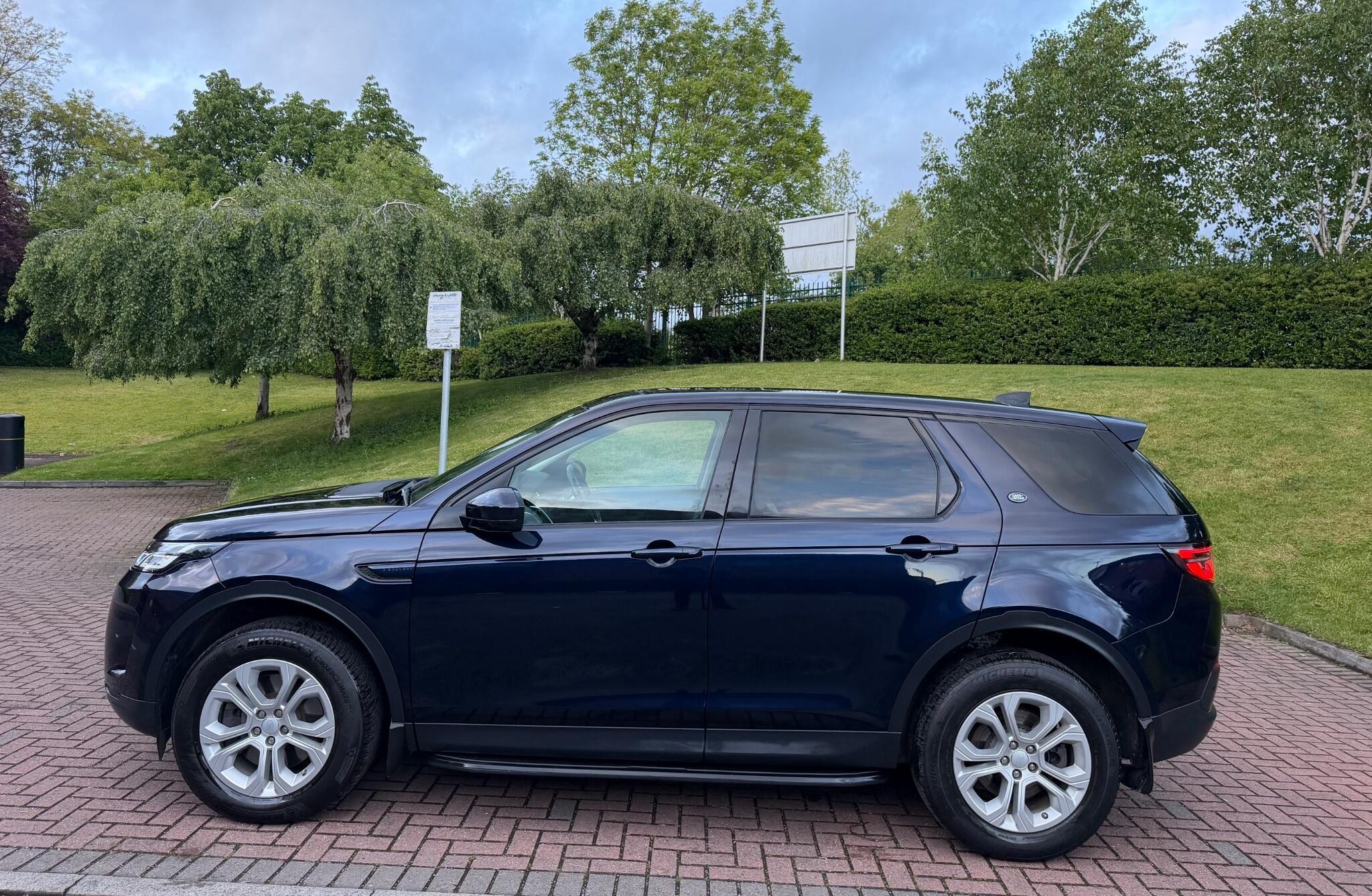 Land Rover DISCOVERY SPORT - Image 9