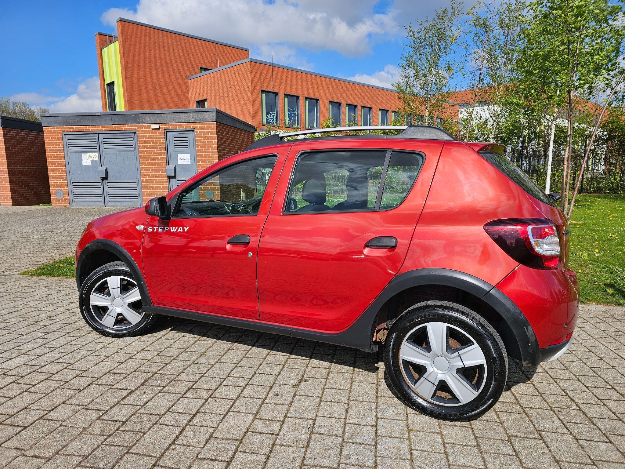 Dacia Sandero Stepway - Image 11