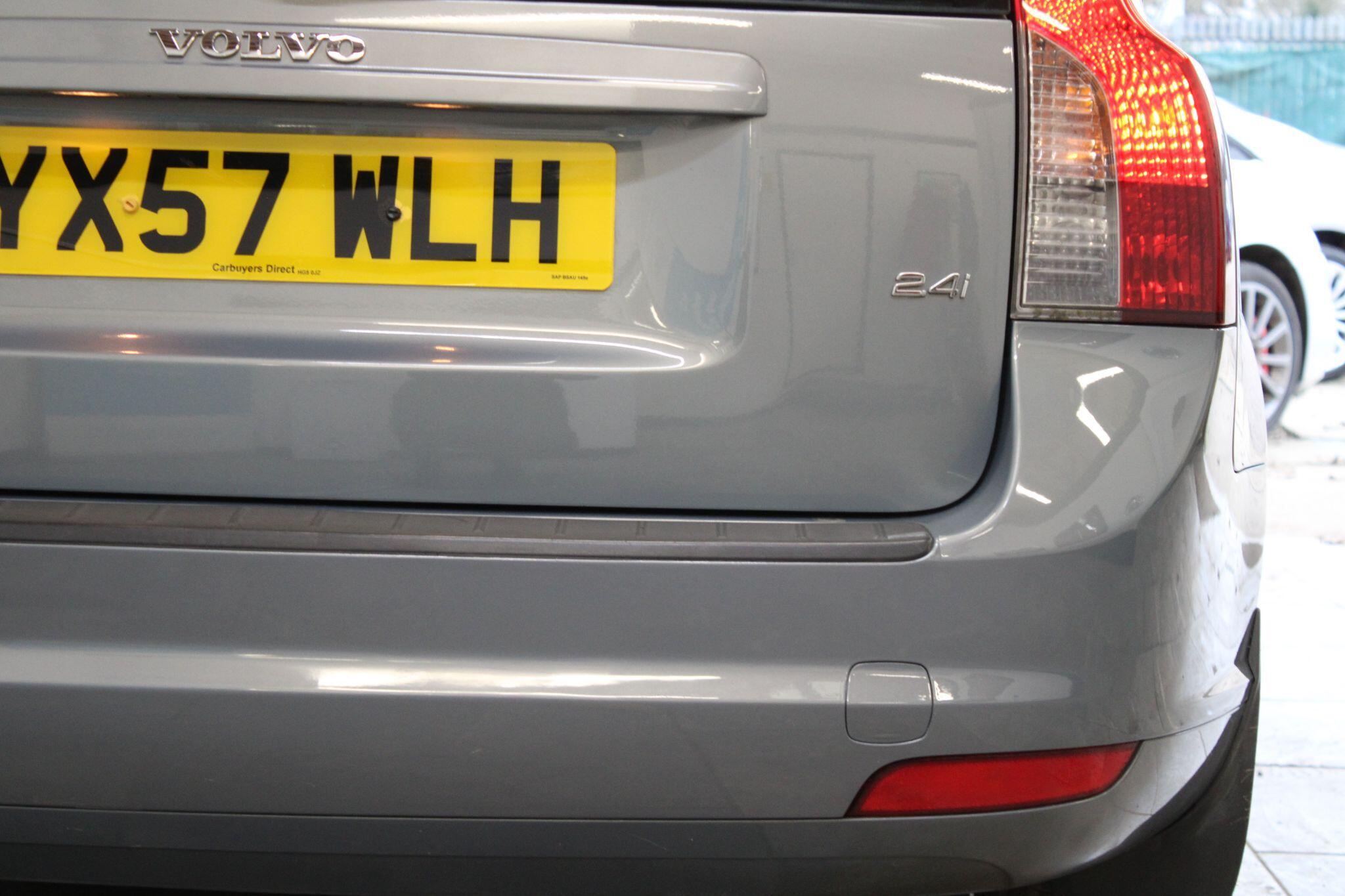 Volvo V50 - Image 15