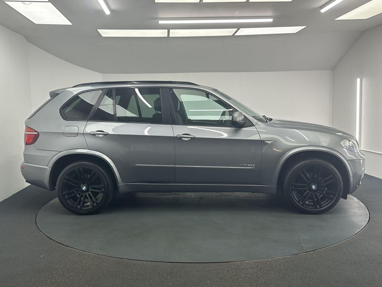 BMW X5 - Image 11