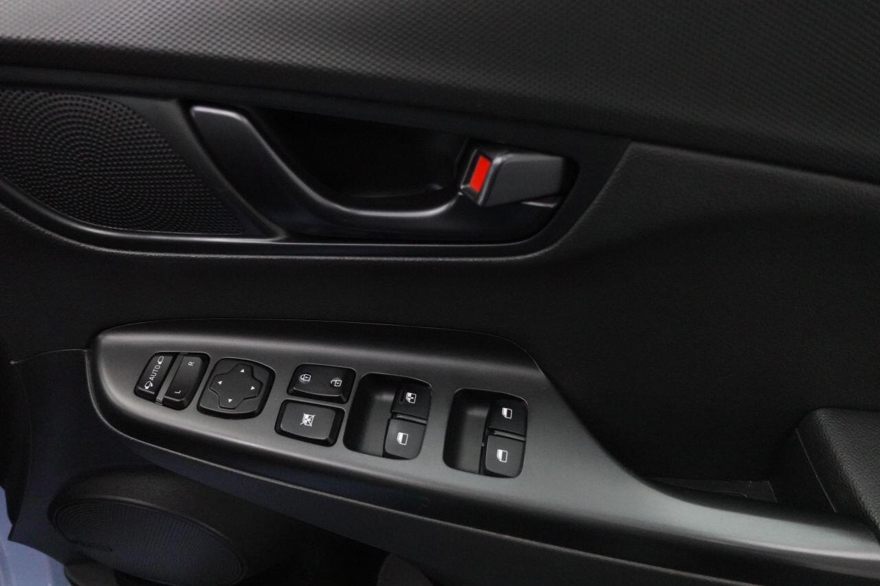 Hyundai Kona - Image 15