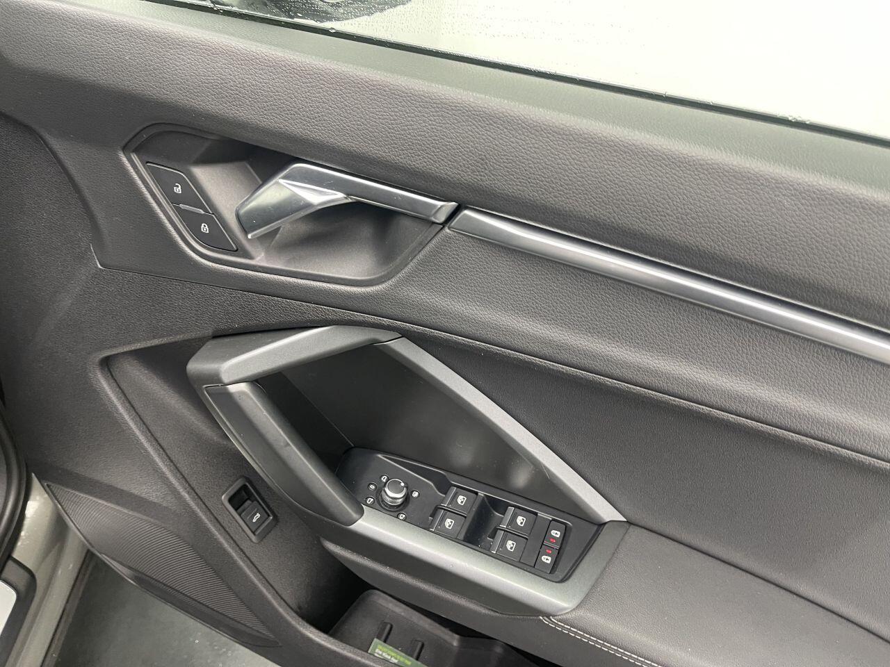 Audi Q3 - Image 18