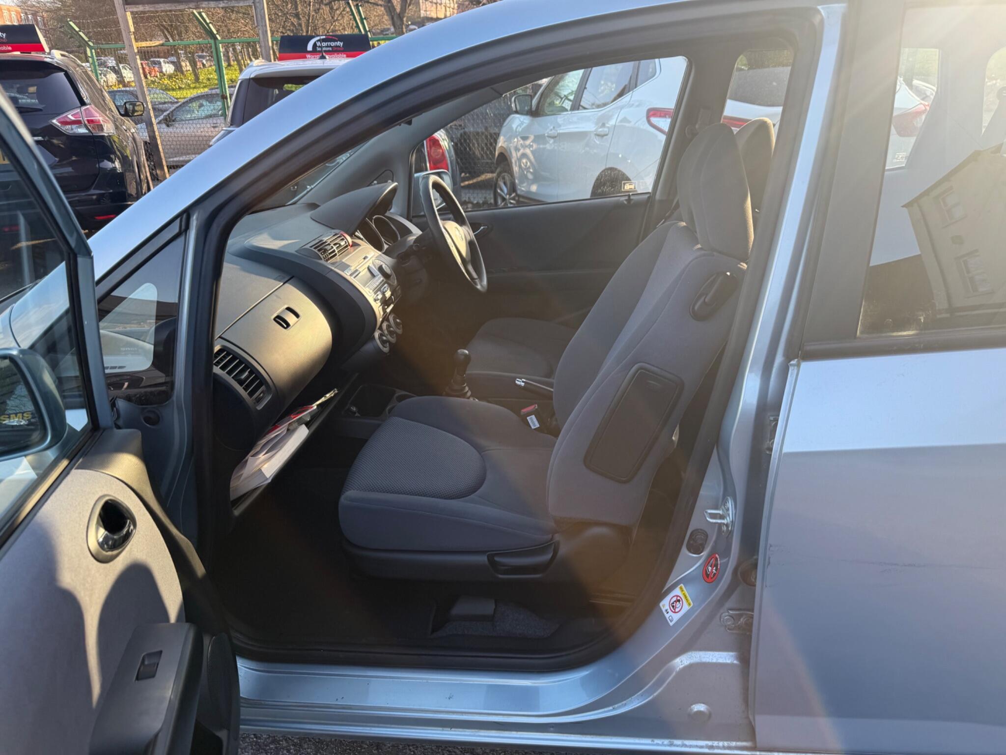 Honda Jazz - Image 16