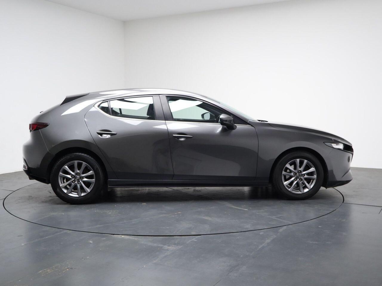 Mazda MAZDA3 - Image 14