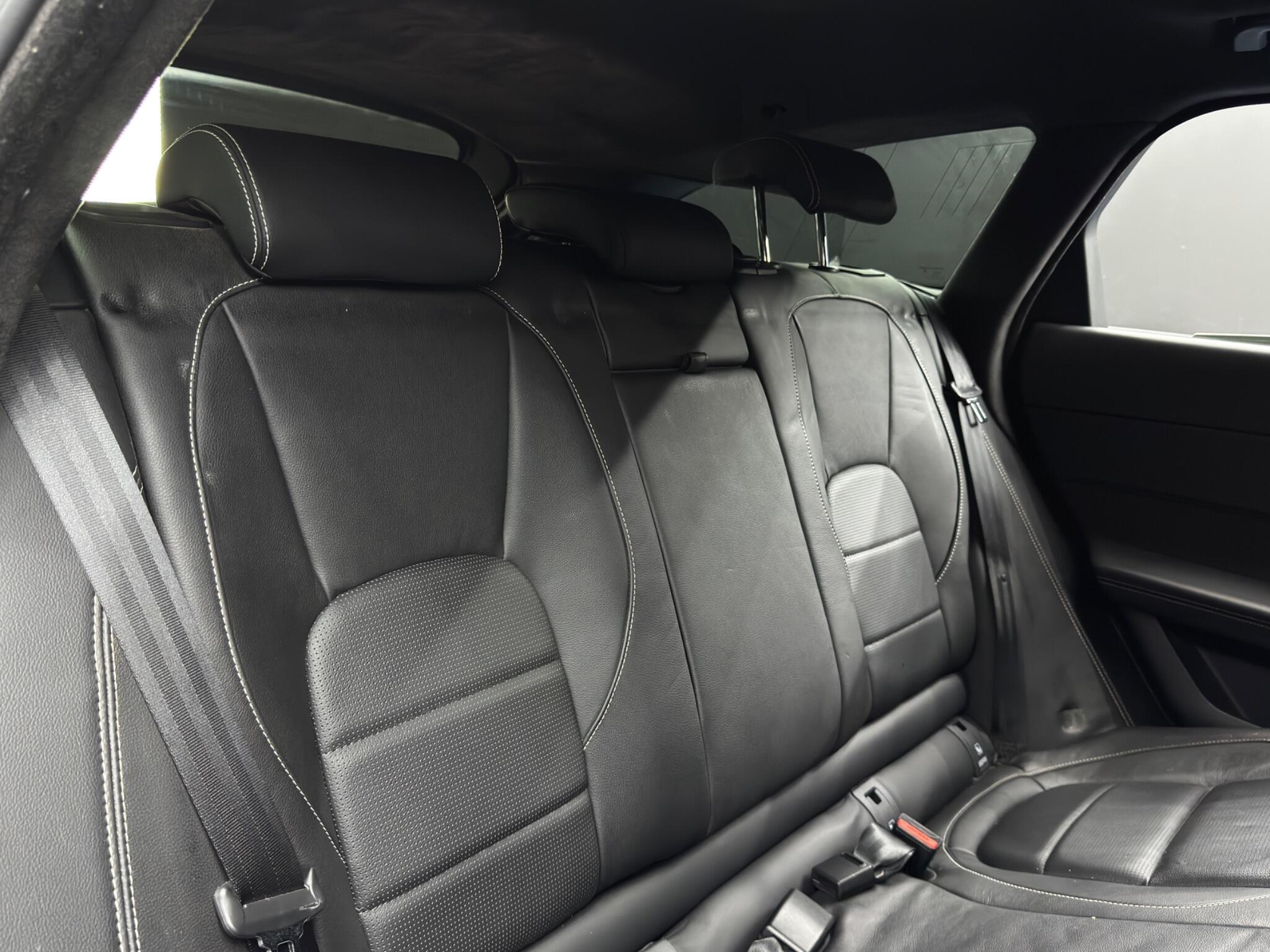 Jaguar XF - Image 15