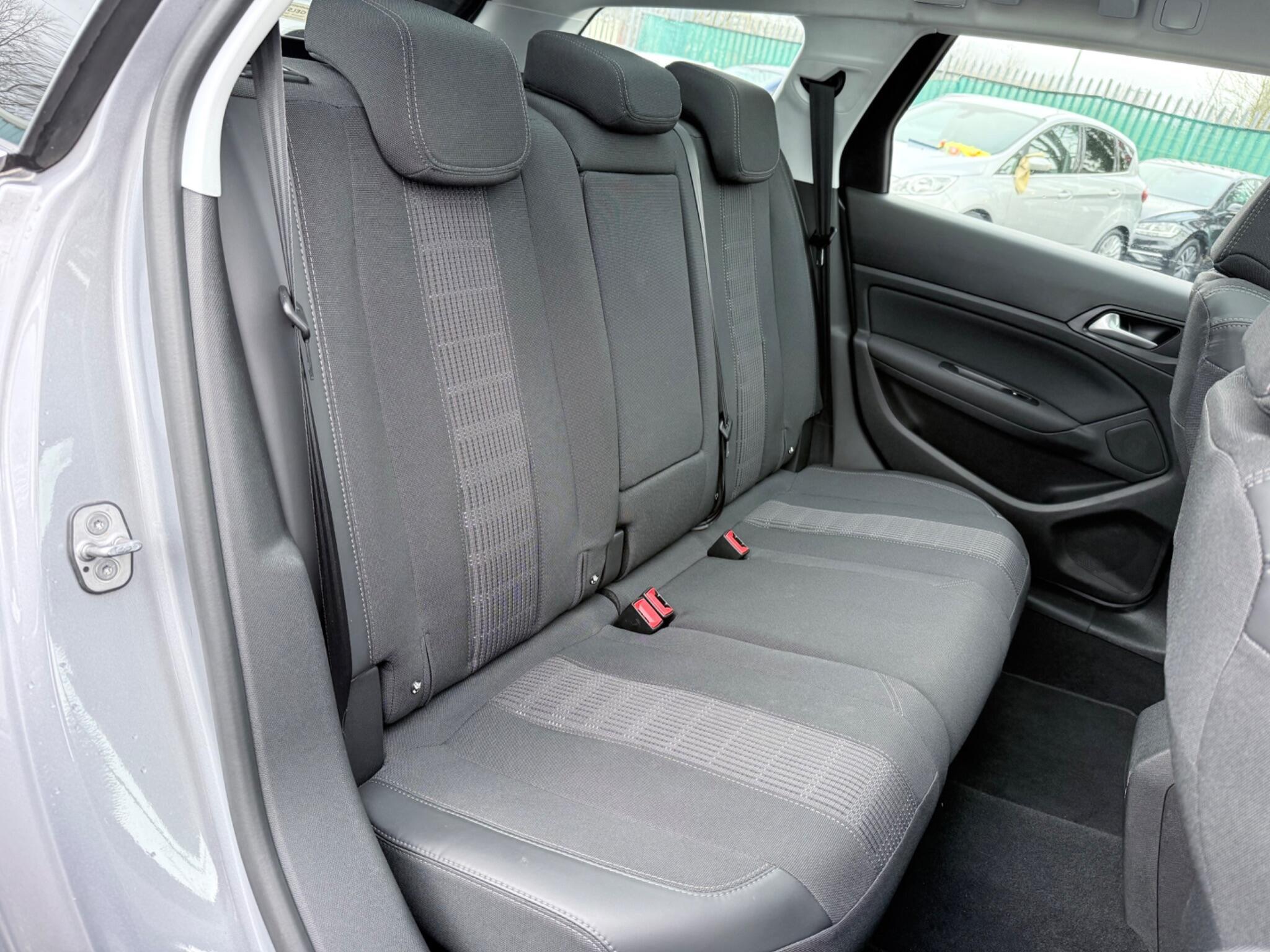 Peugeot 308 SW - Image 39