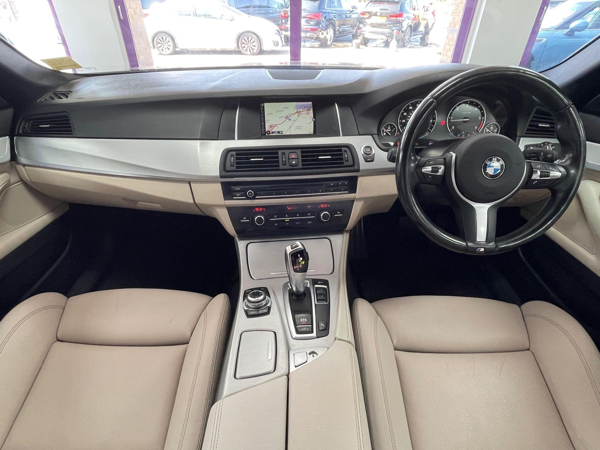 BMW 5 Series - Image 2