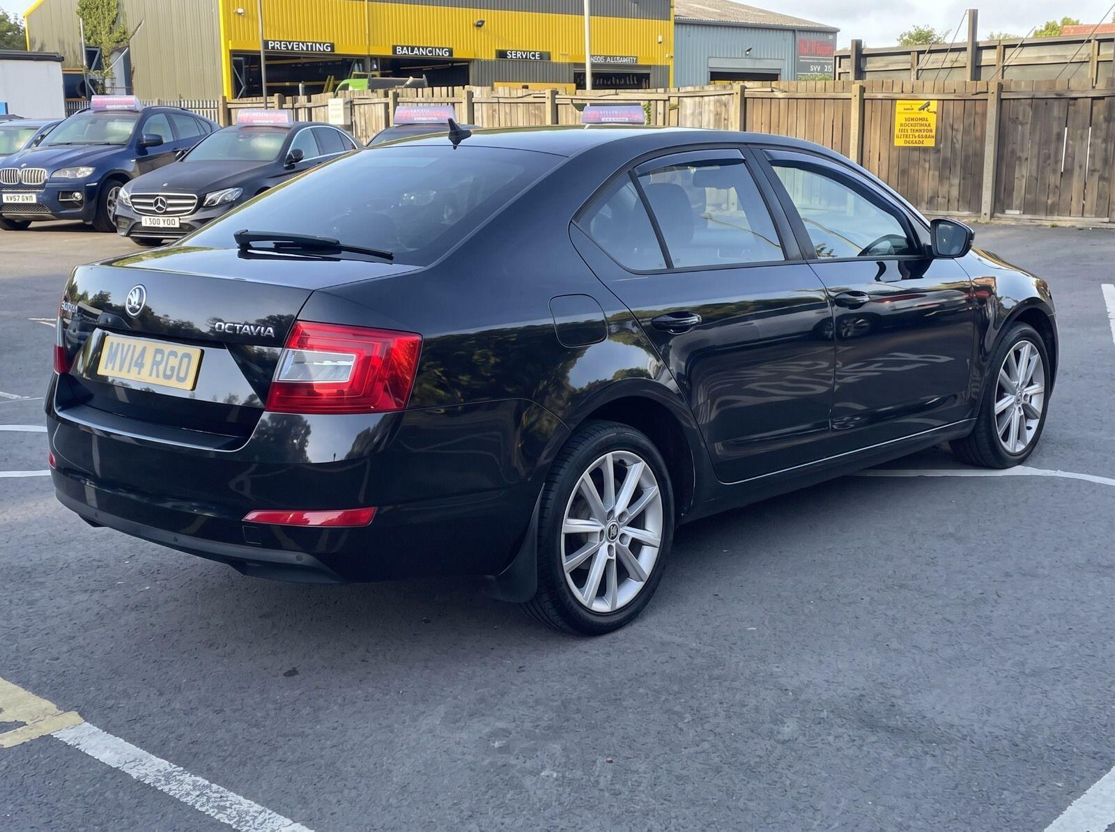 Skoda Octavia - Image 9