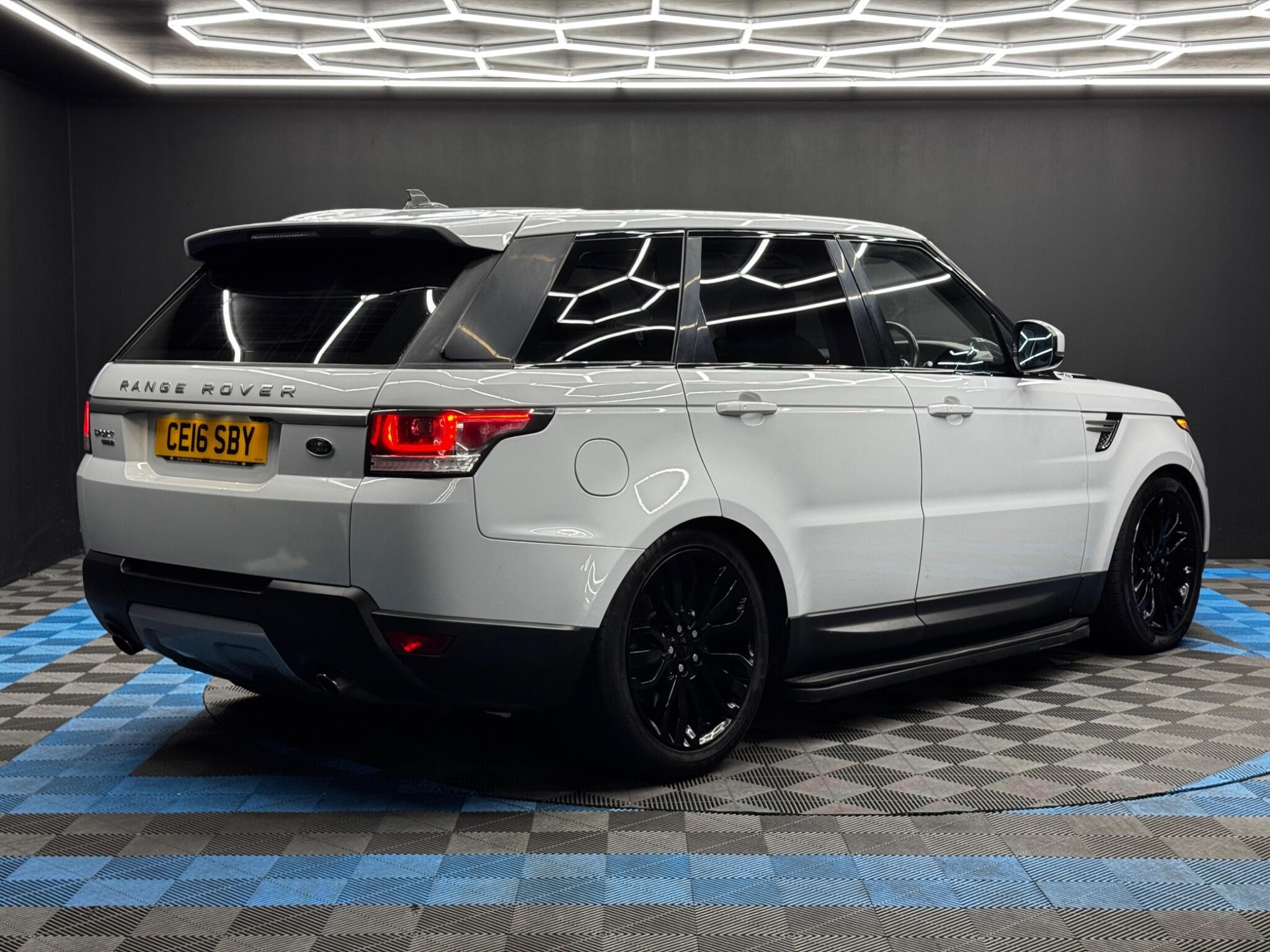 Land Rover RANGE ROVER SPORT - Image 5