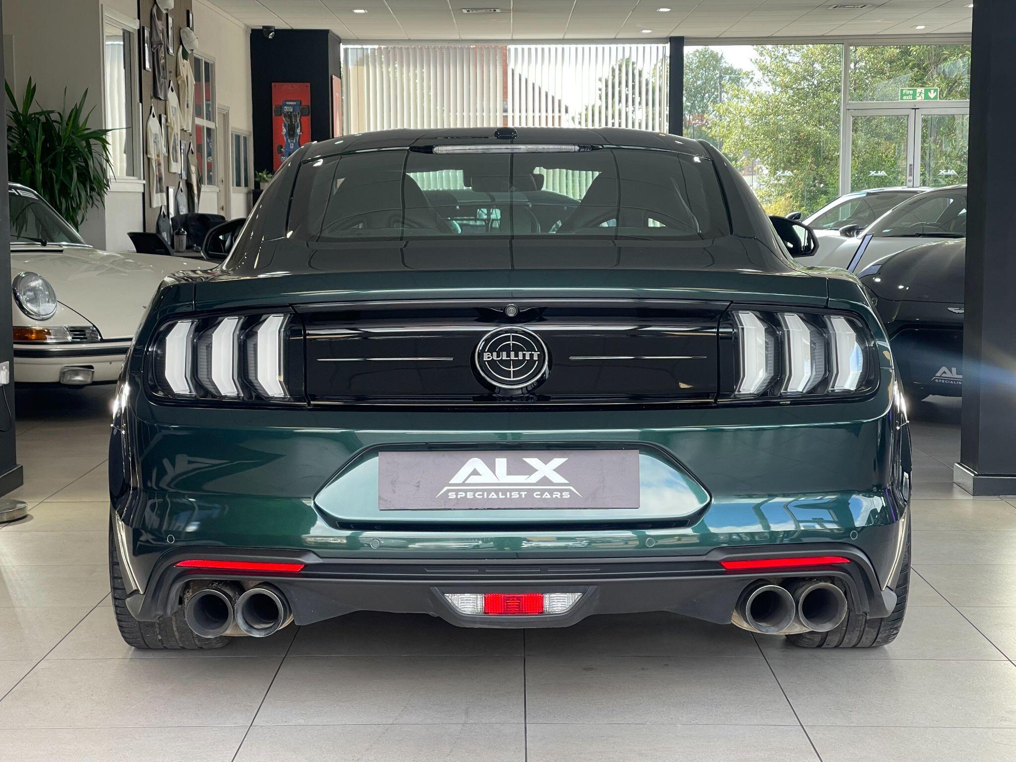 Ford Mustang - Image 11