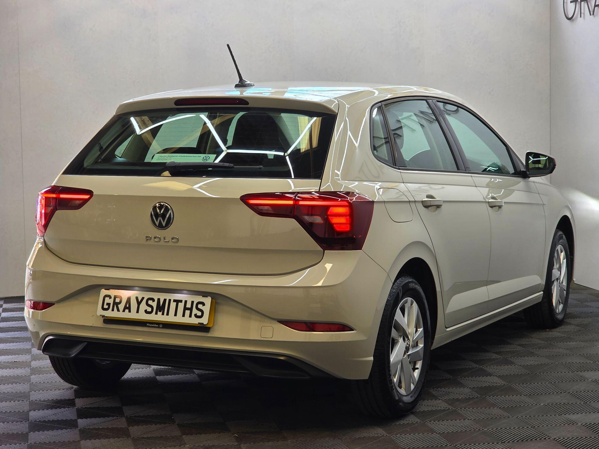 Volkswagen Polo - Image 8