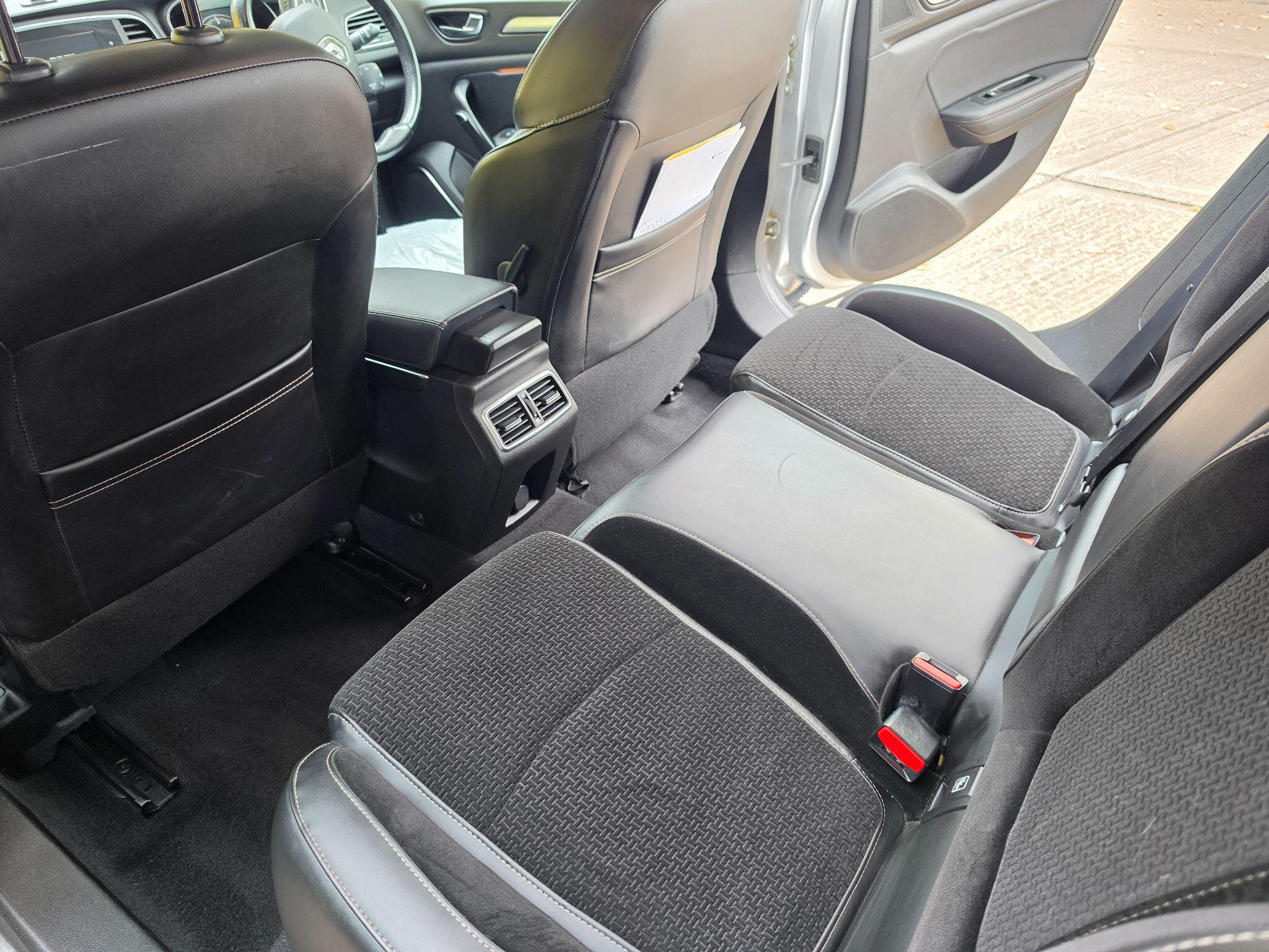 Renault Megane - Image 16