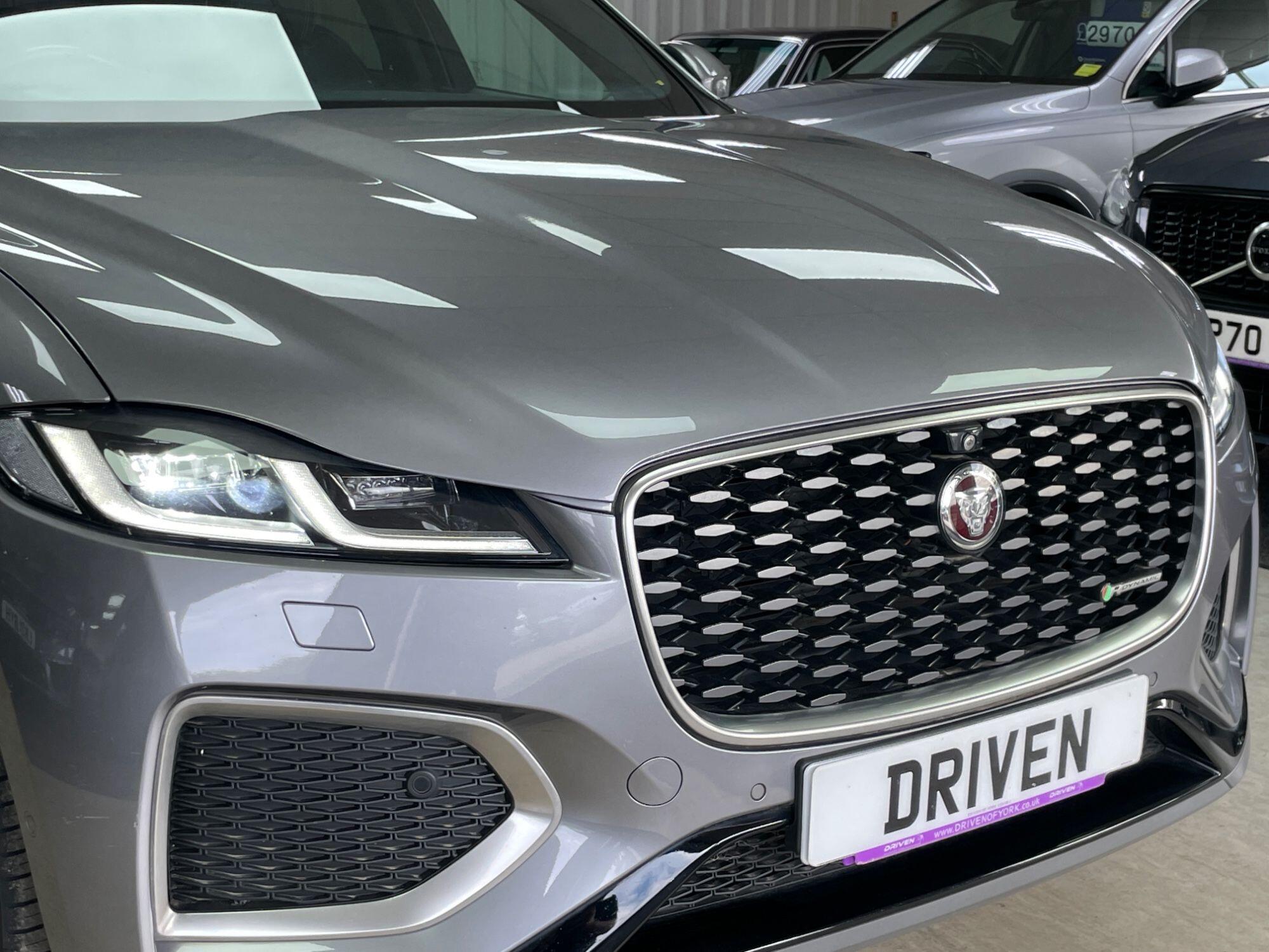 Jaguar F-Pace - Image 4