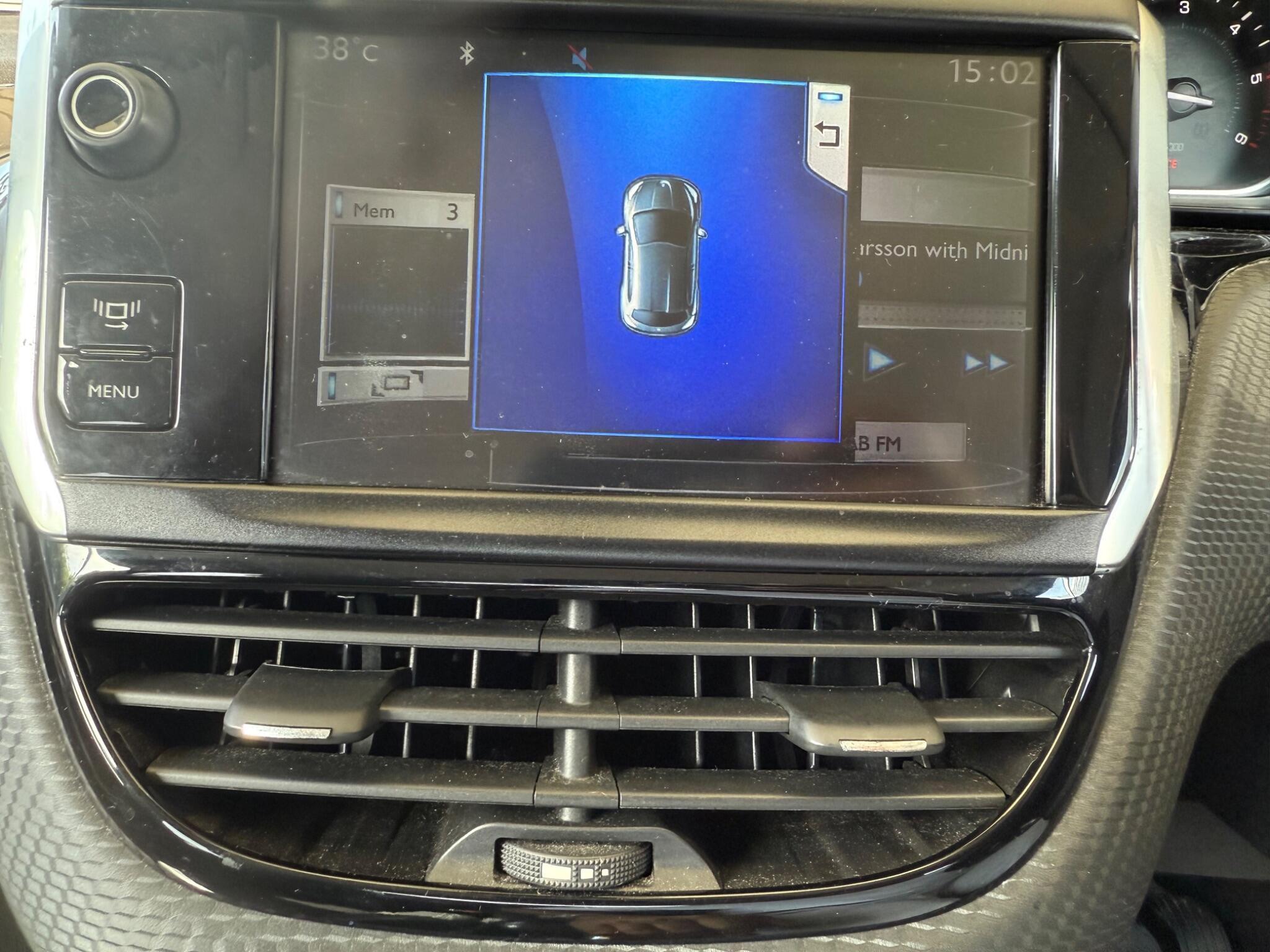 Peugeot 2008 - Image 14