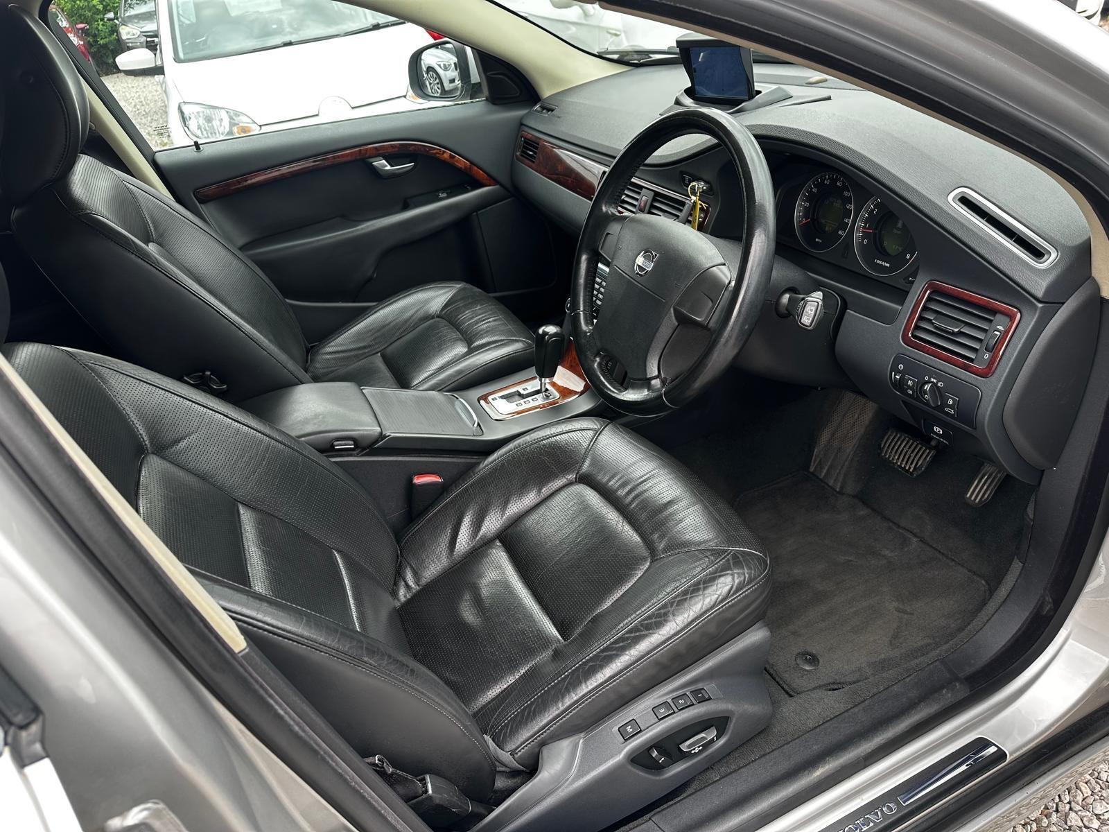 Volvo V70 - Image 17
