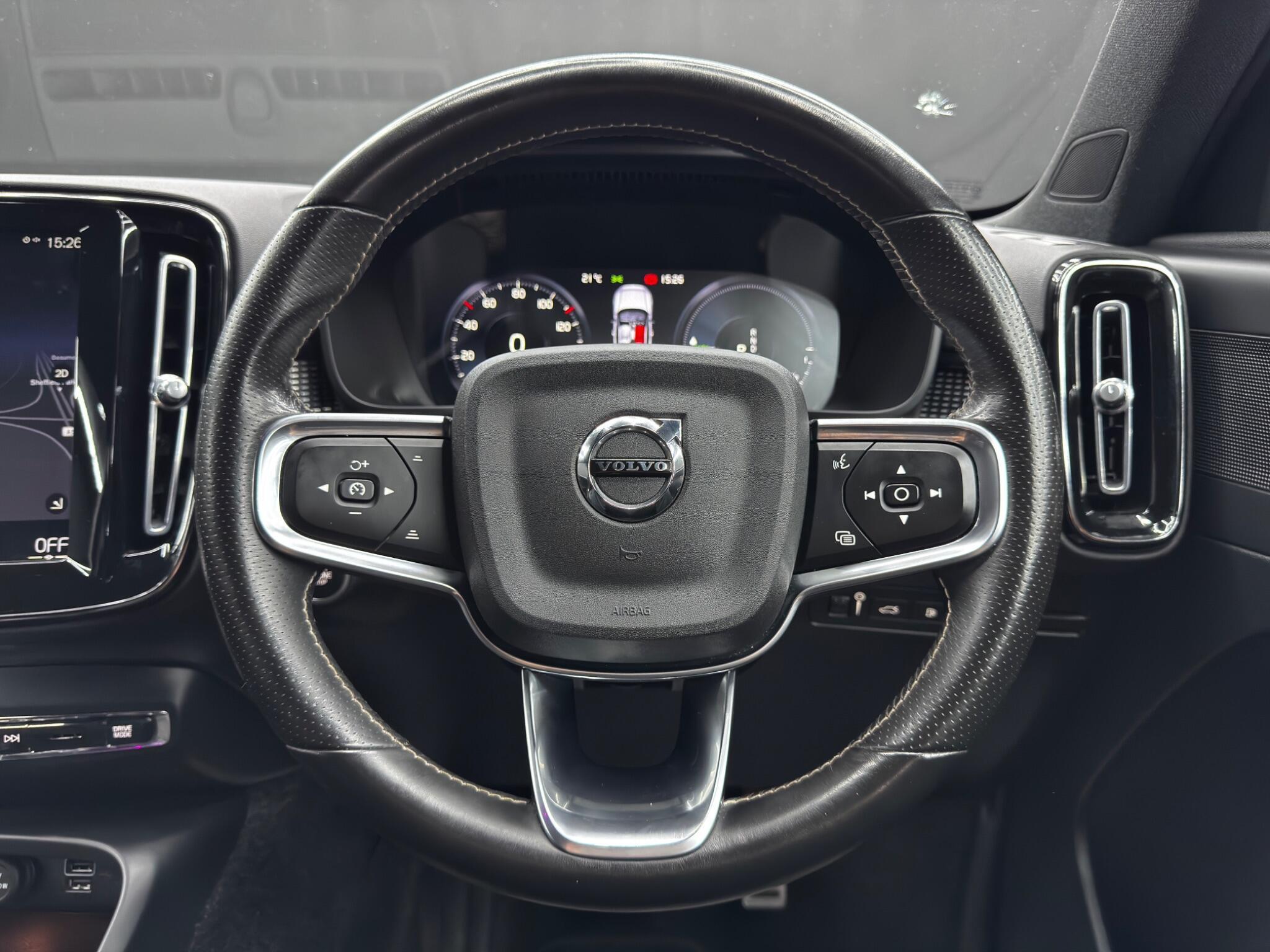 Volvo XC40 - Image 19