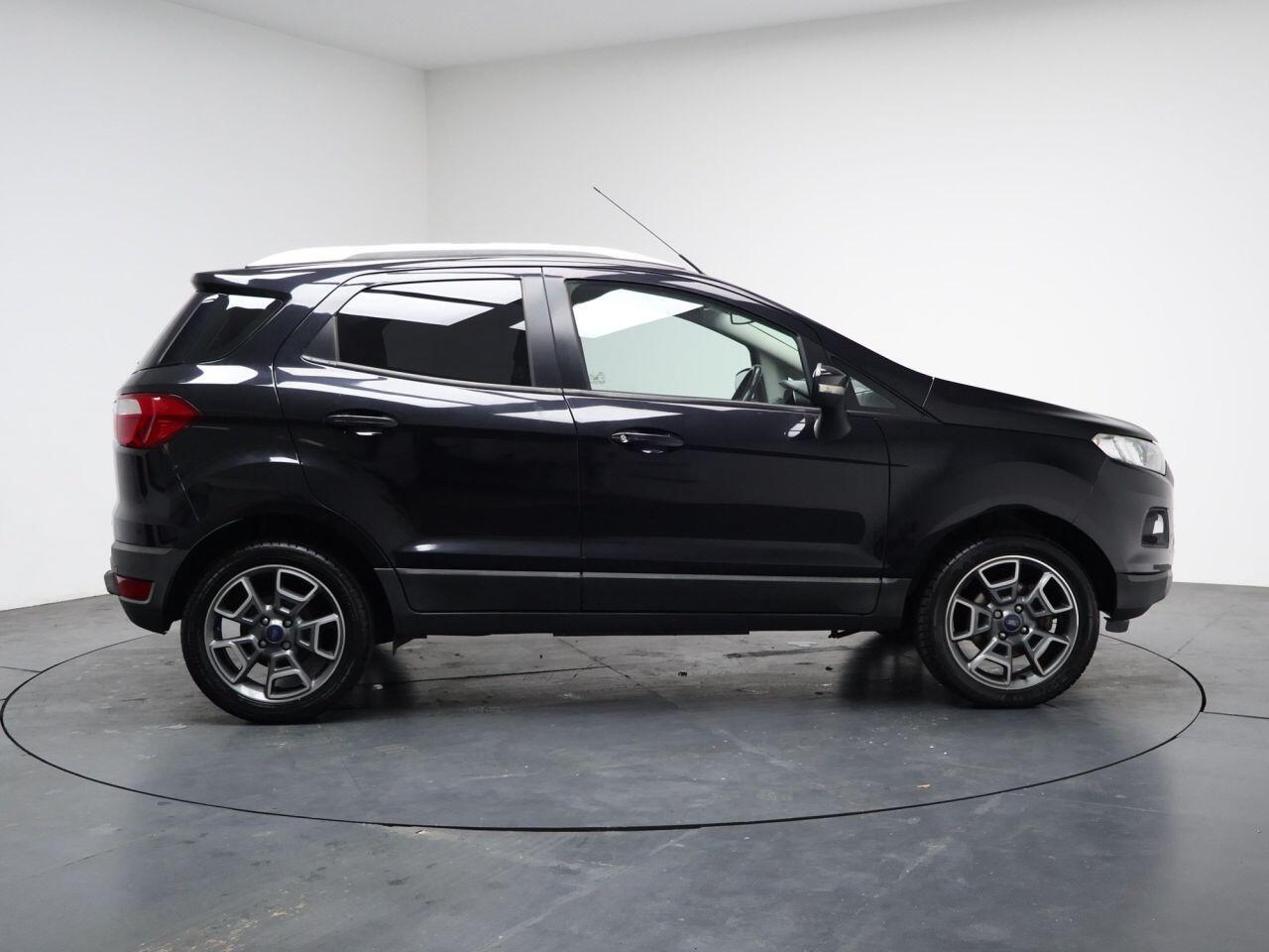 Ford Ecosport - Image 8