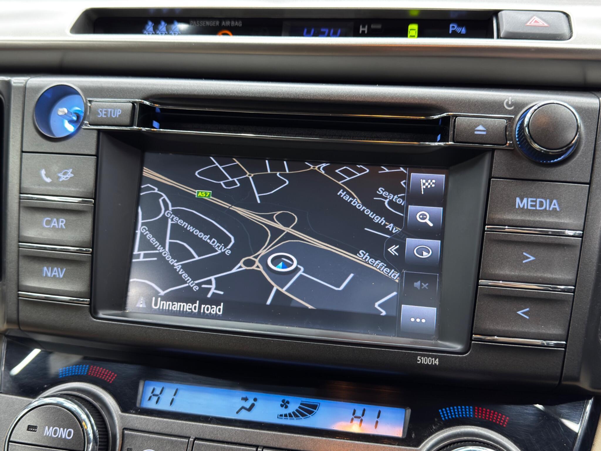 Toyota RAV4 - Image 30