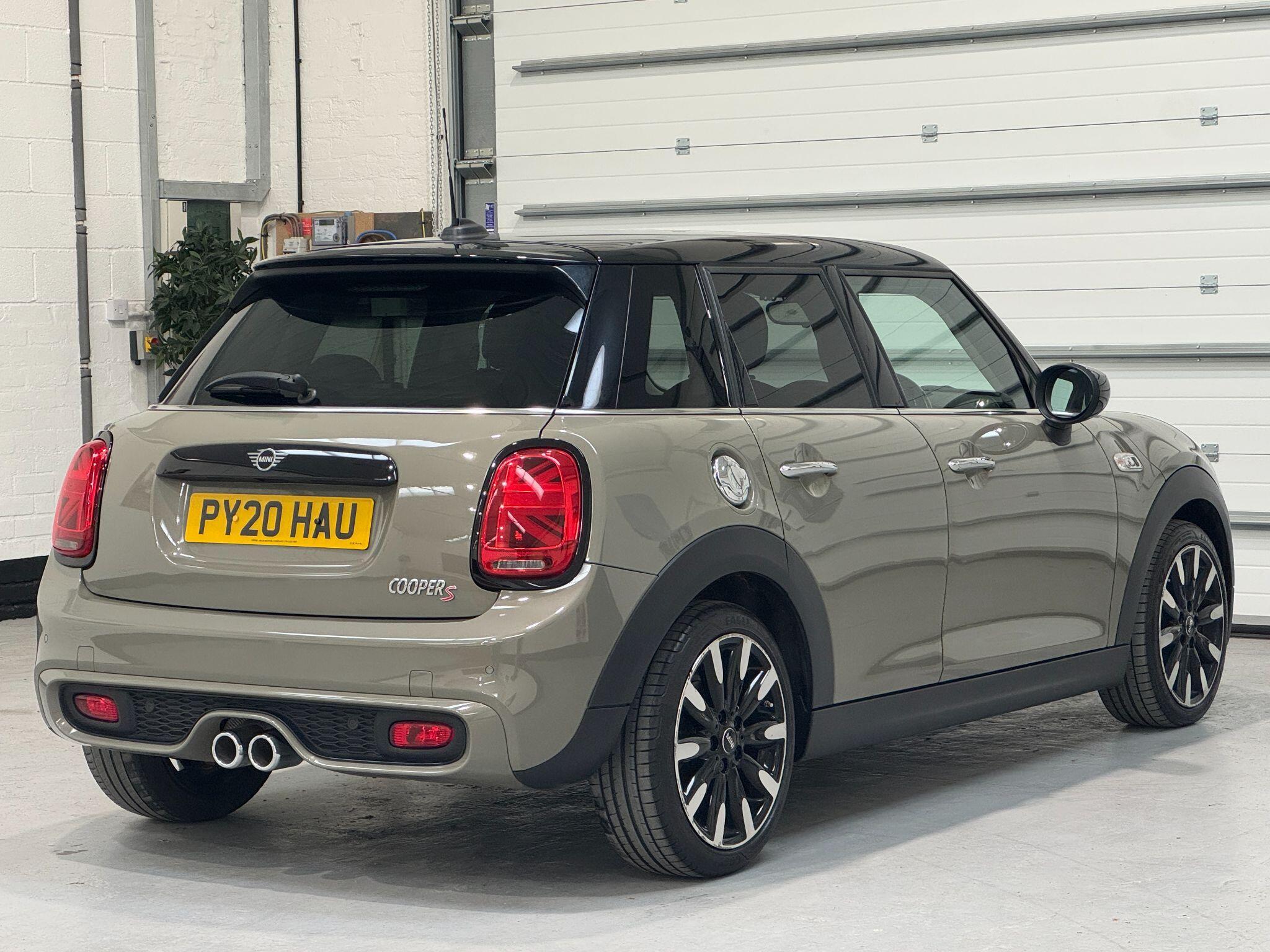 MINI Hatch - Image 11