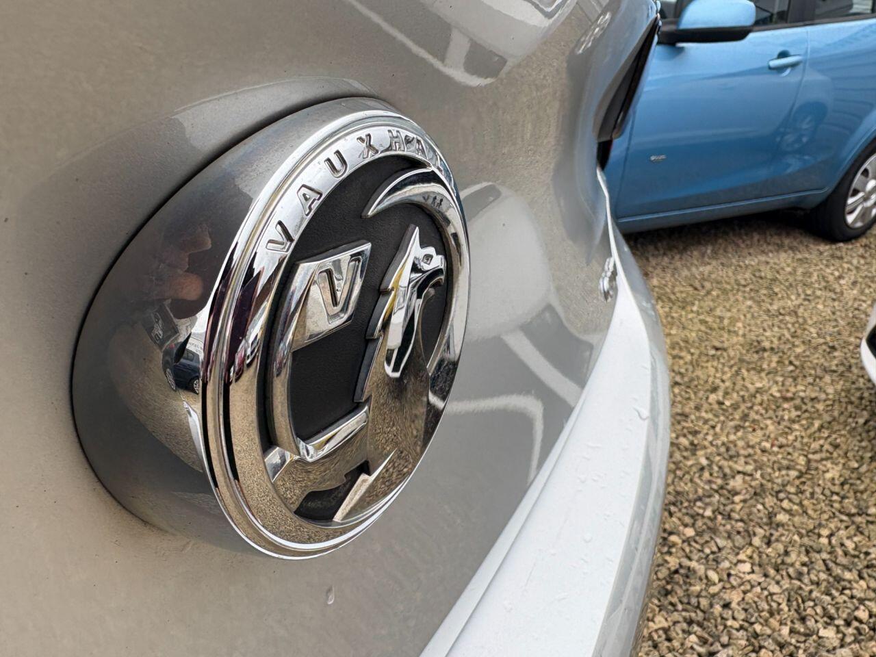 Vauxhall Astra - Image 7