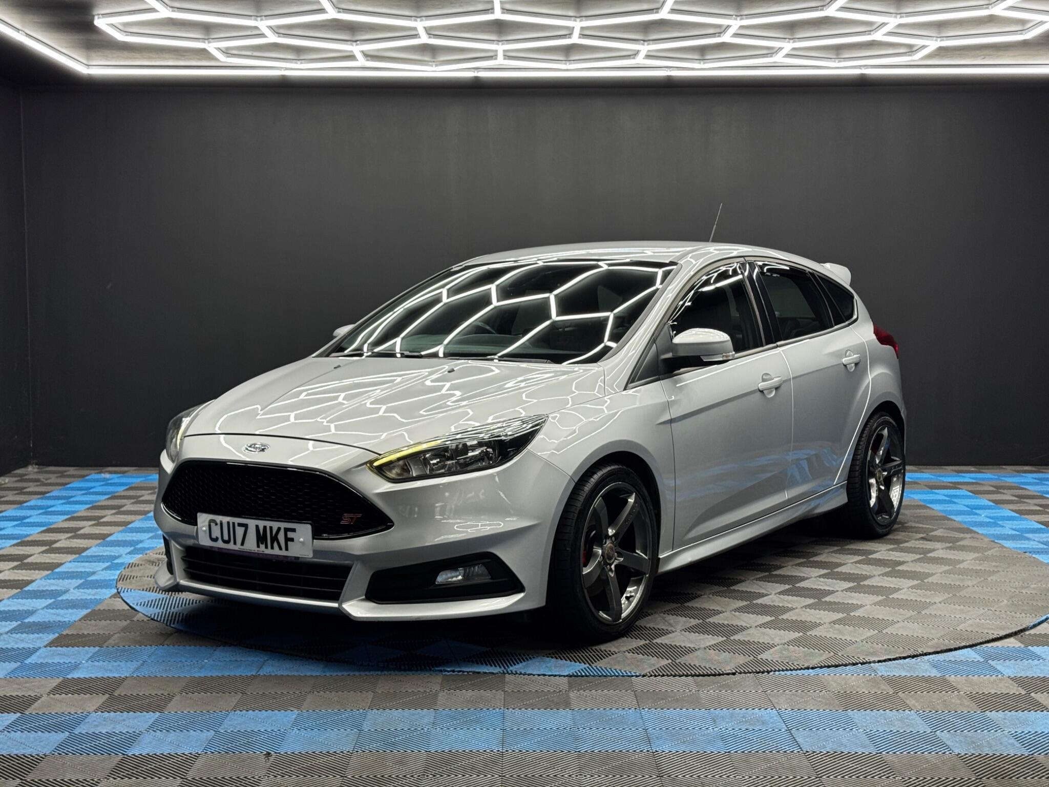 Ford Focus - Image 3