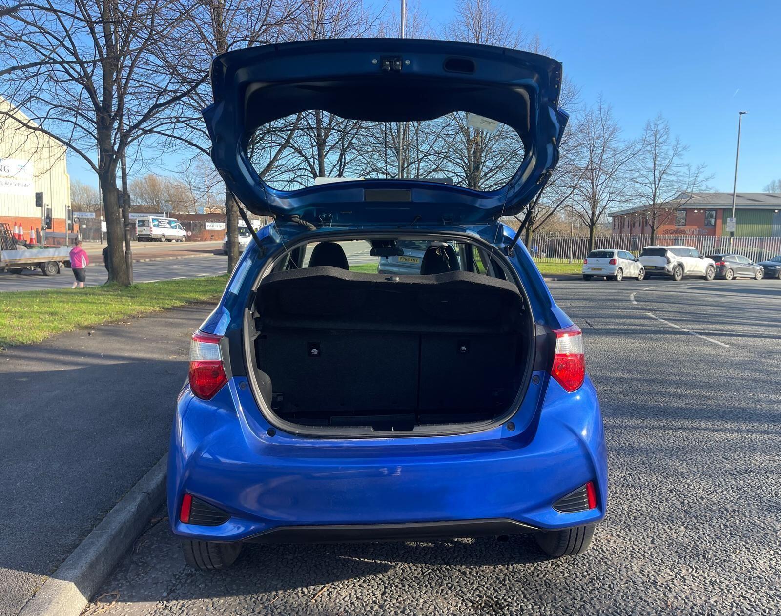 Toyota Yaris - Image 47