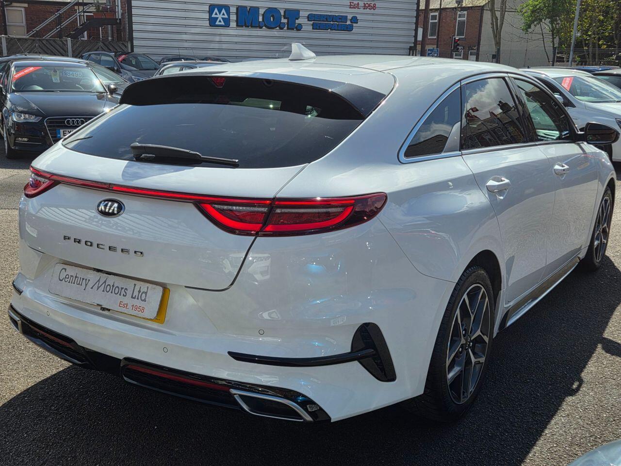 Kia ProCeed - Image 7