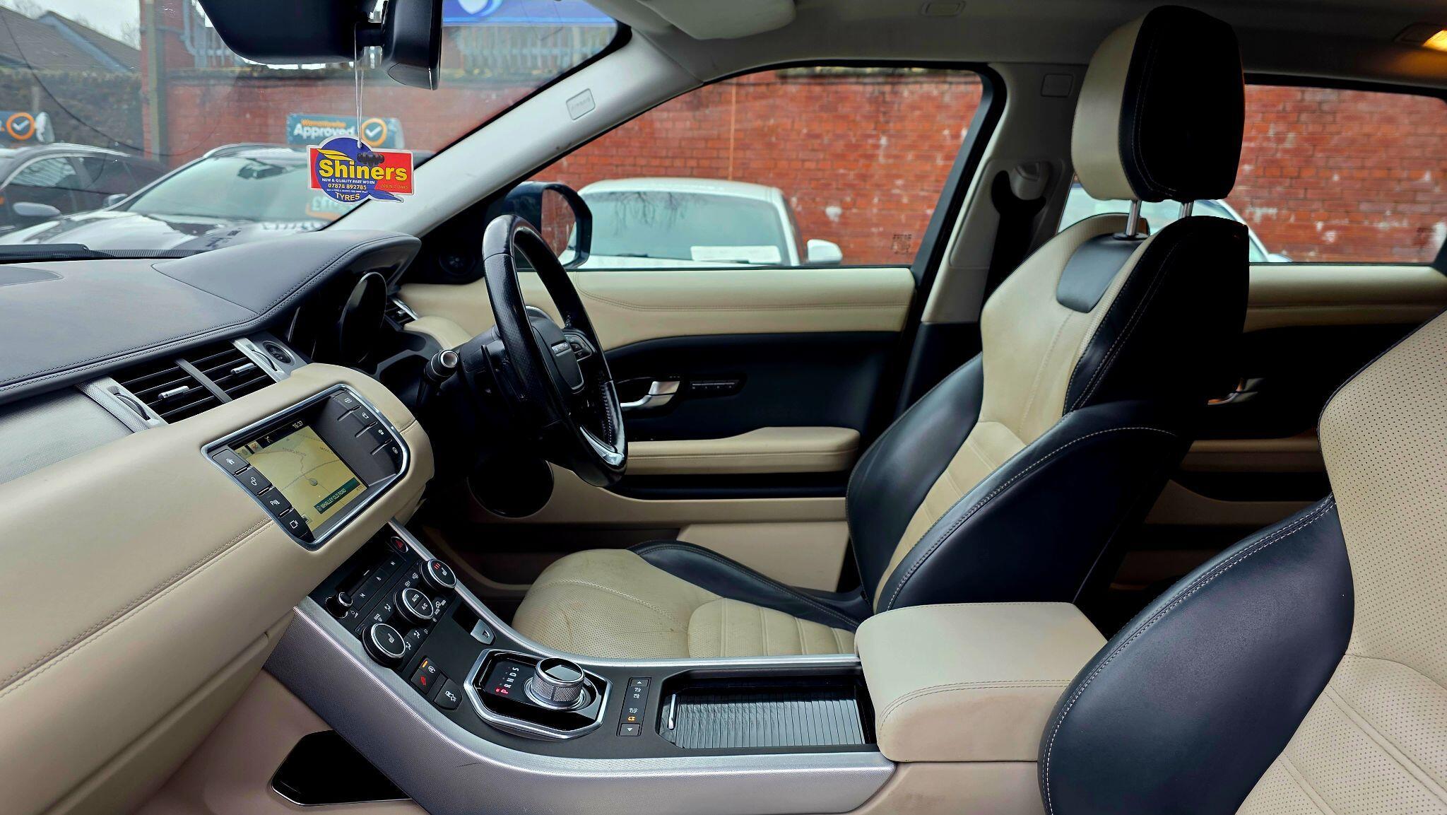 Land Rover Range Rover Evoque - Image 15