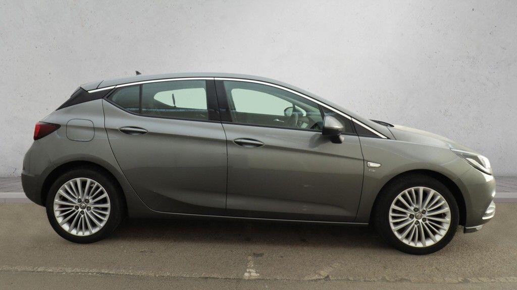 Vauxhall Astra - Image 8
