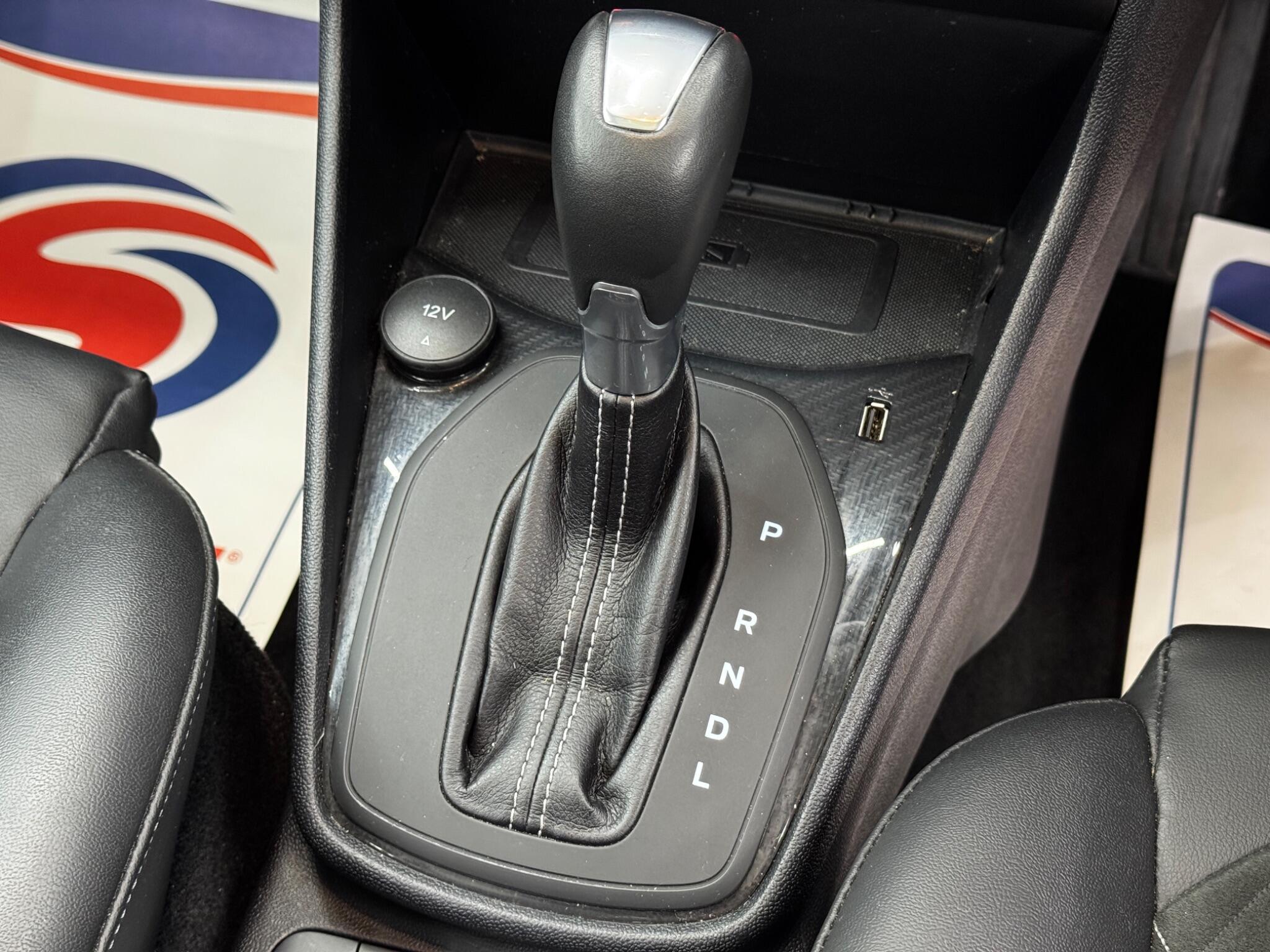 Ford Fiesta - Image 26