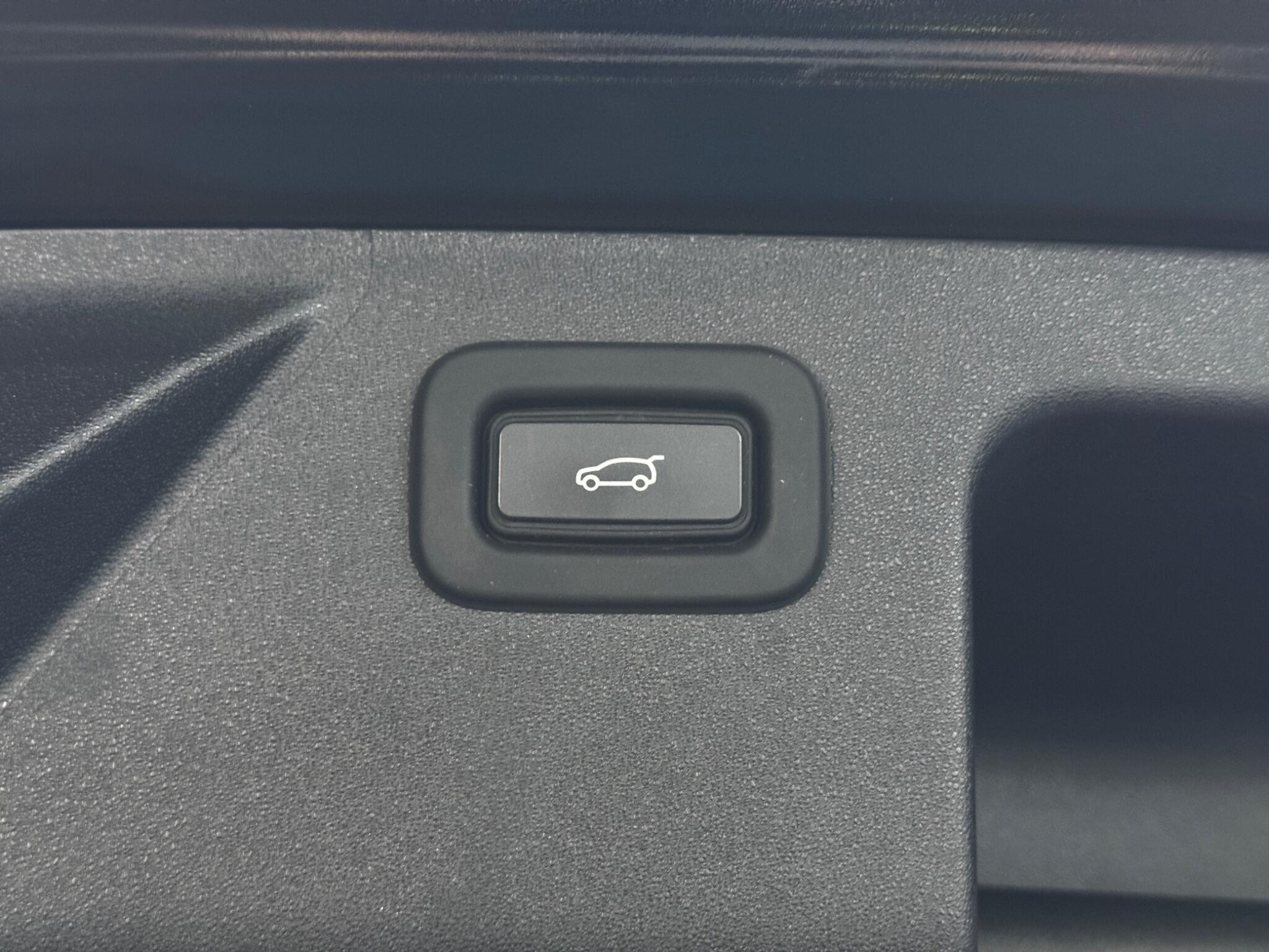 Land Rover DISCOVERY SPORT - Image 40